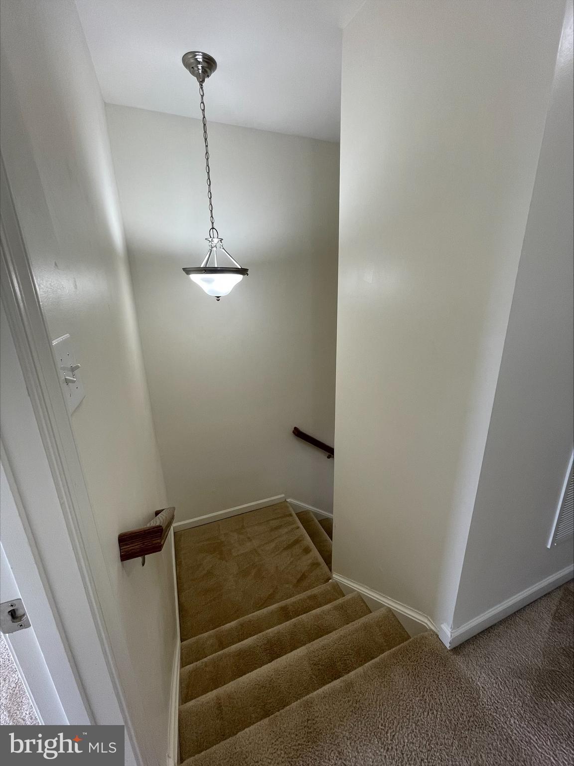 STONEBROOK VILLAGE - Residential Lease