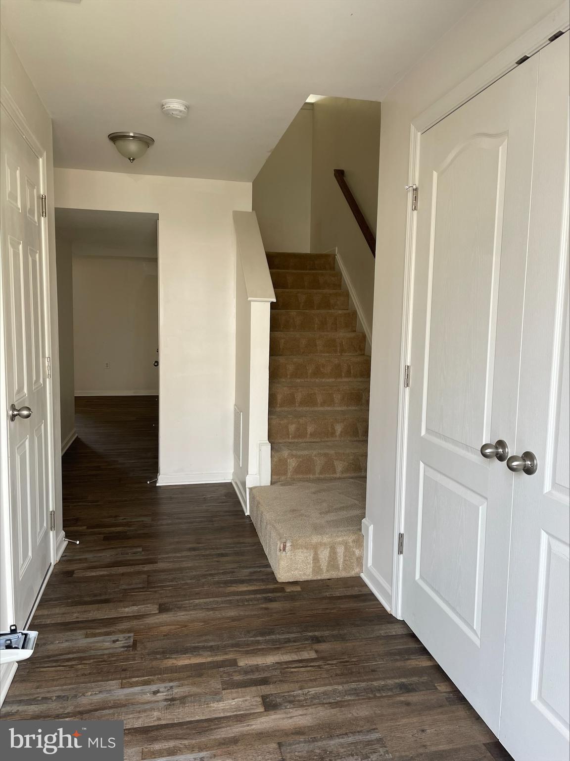 STONEBROOK VILLAGE - Residential Lease