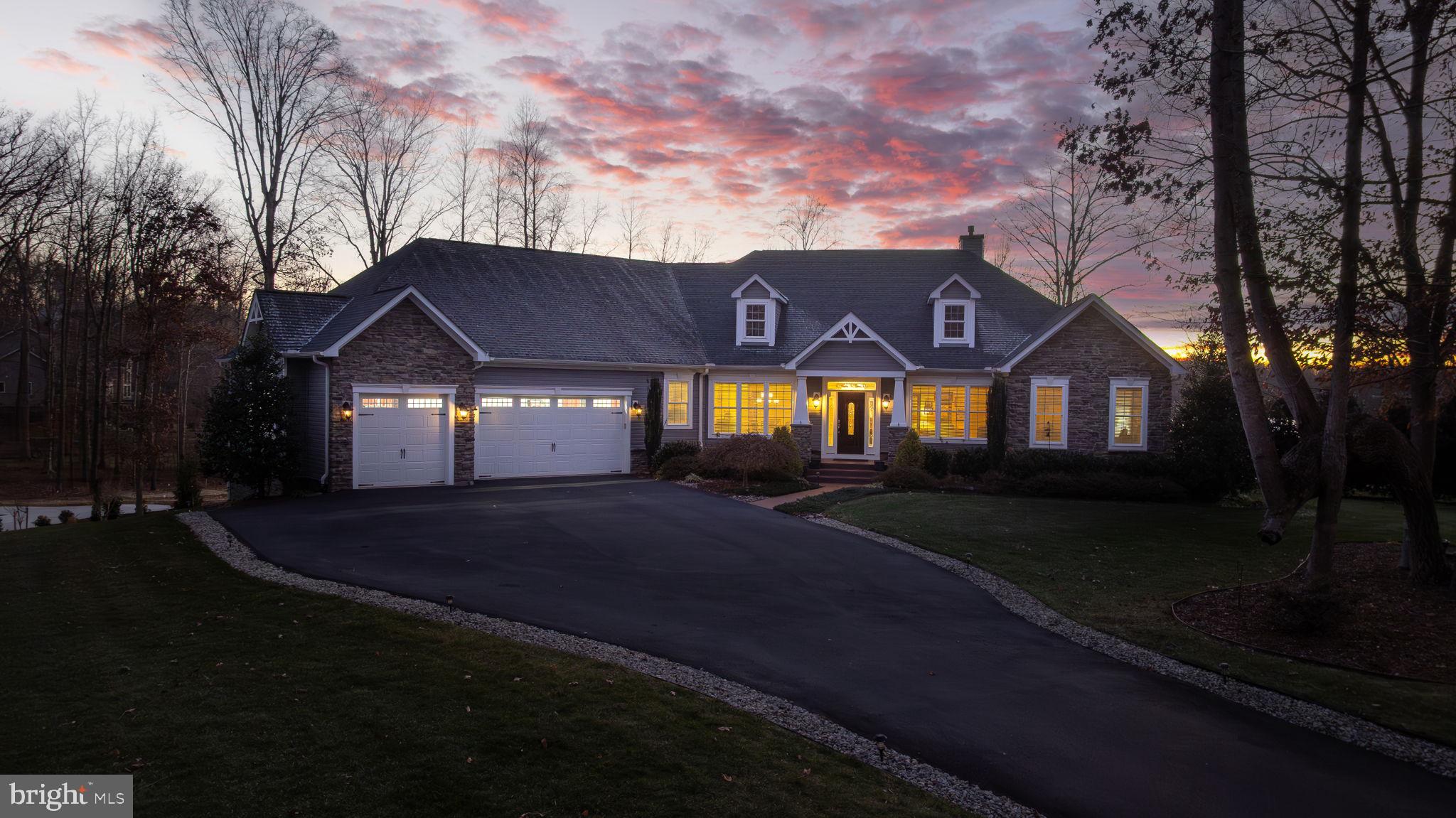 NOAH'S LANDING - Residential