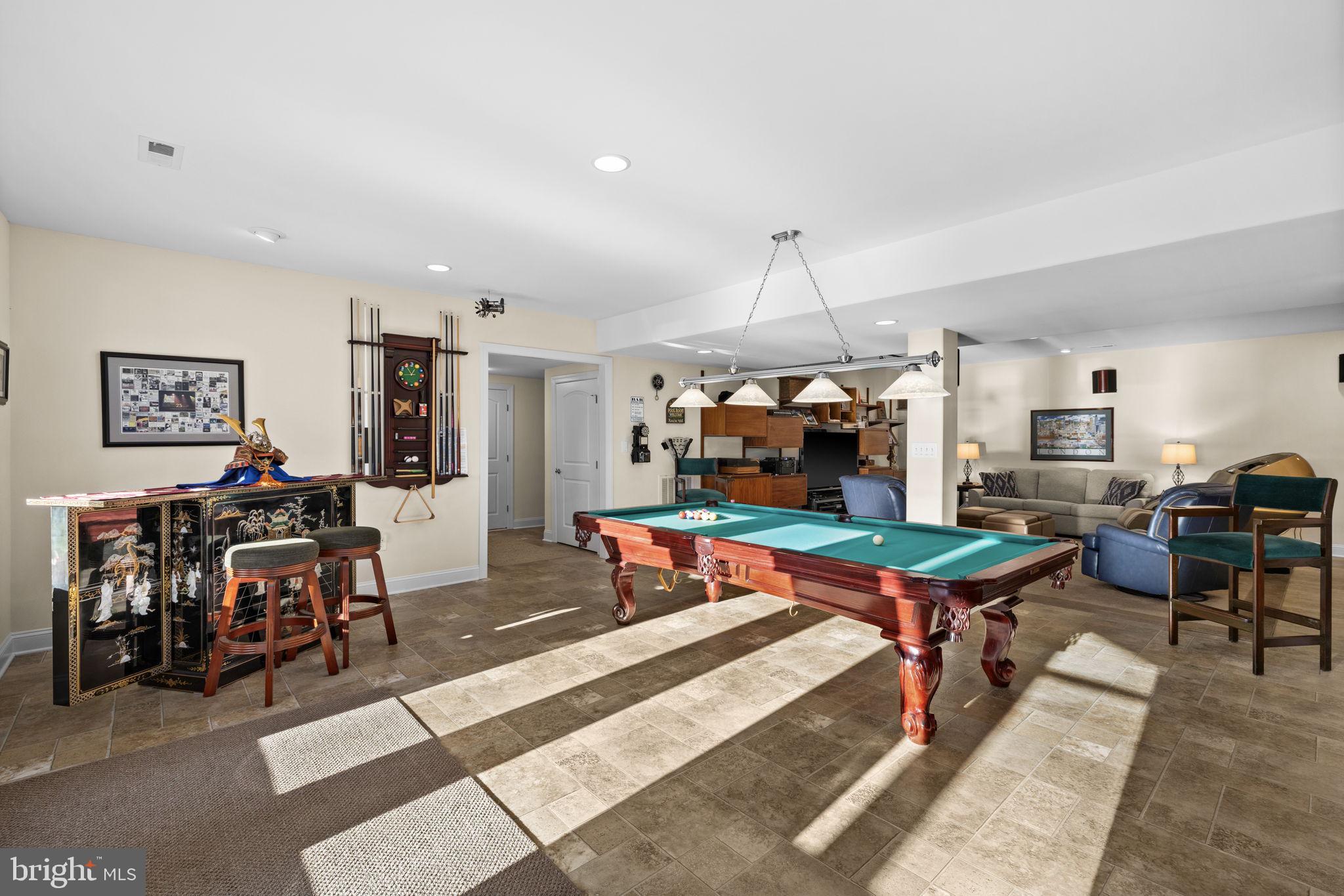 NOAH'S LANDING - Residential