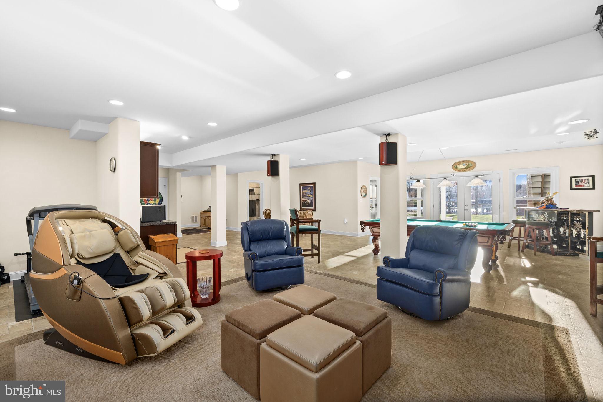 NOAH'S LANDING - Residential