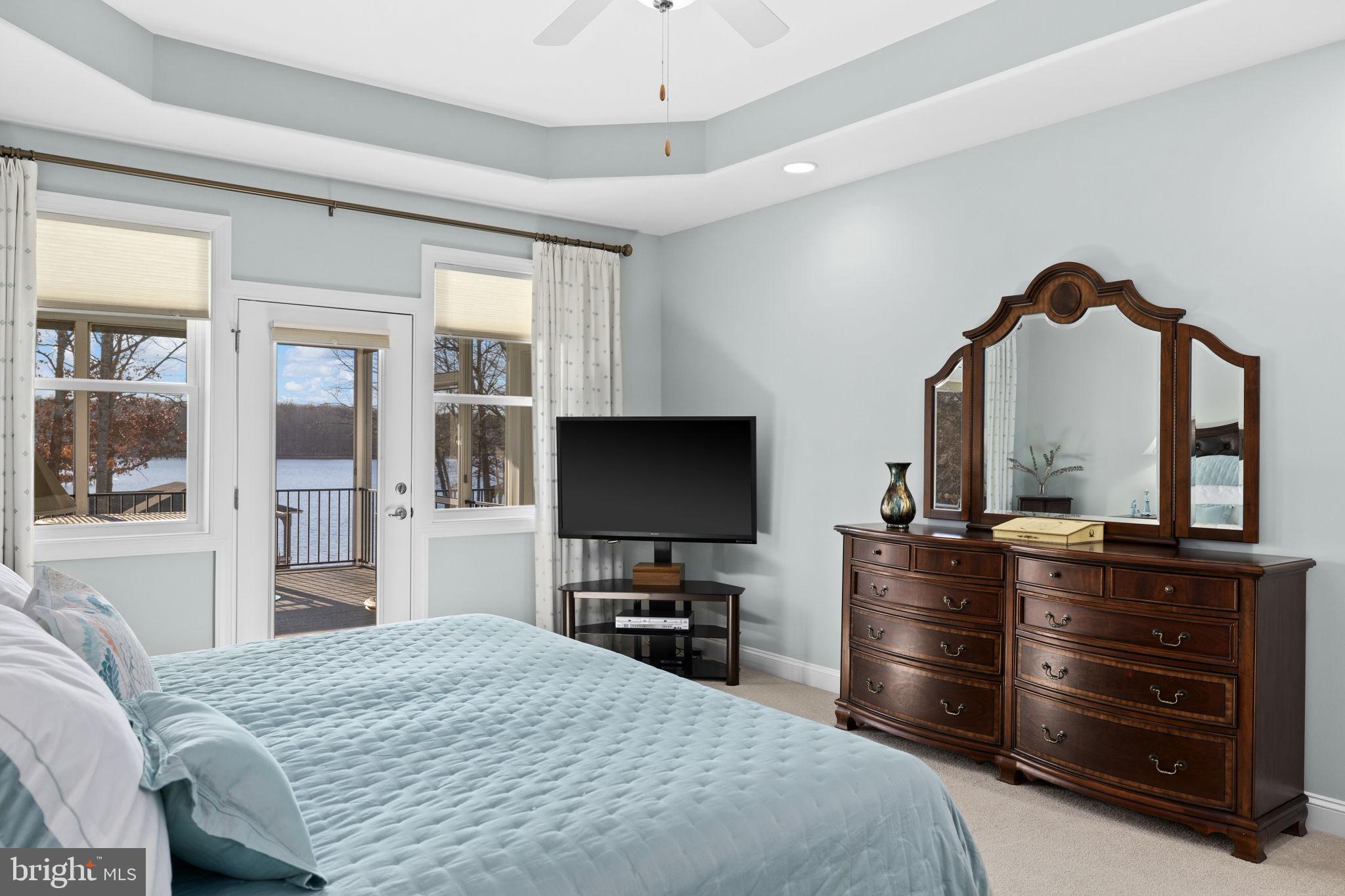 NOAH'S LANDING - Residential