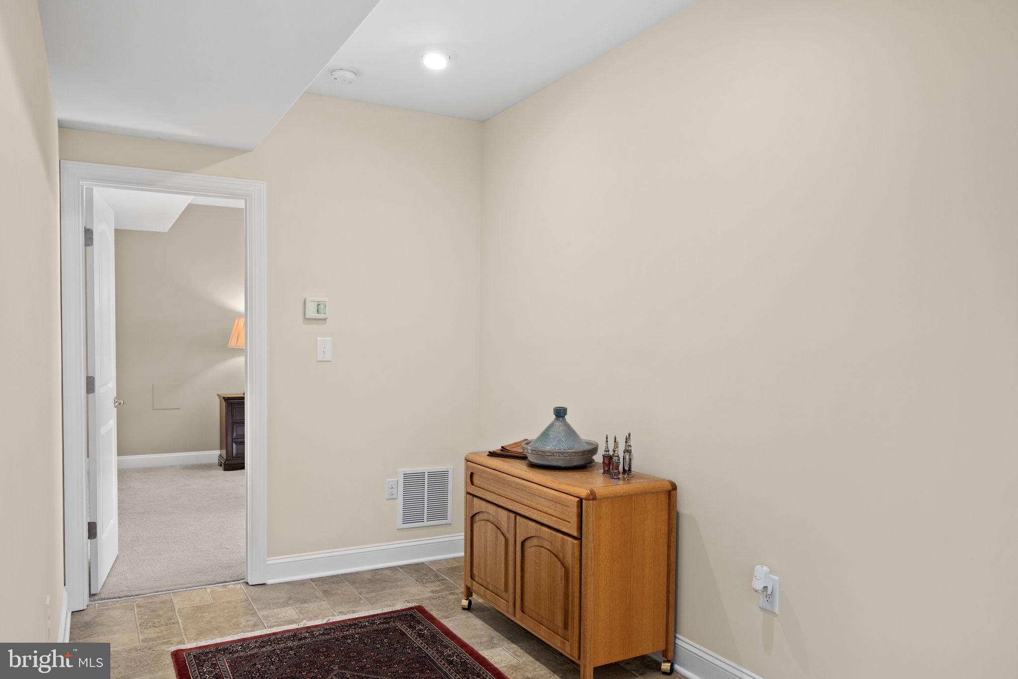 NOAH'S LANDING - Residential