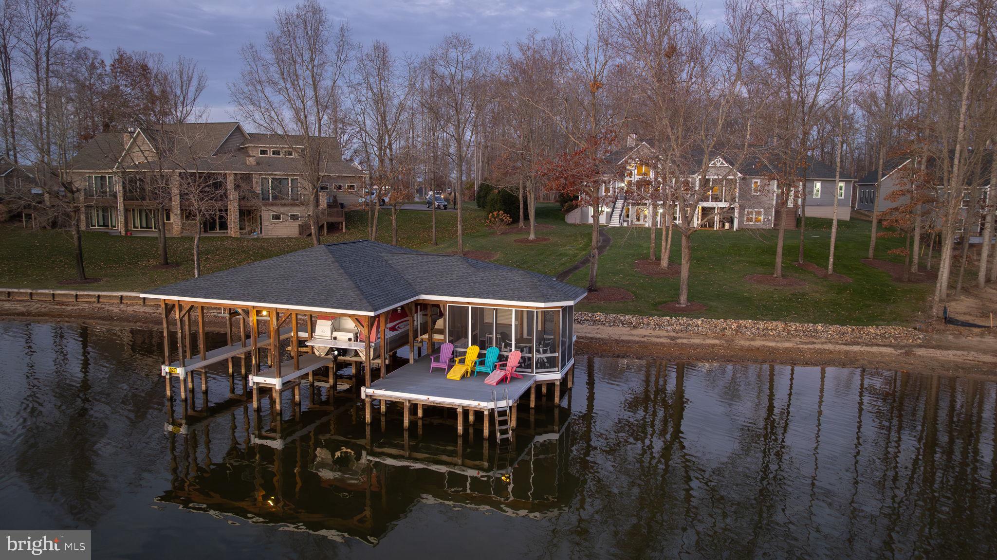 NOAH'S LANDING - Residential