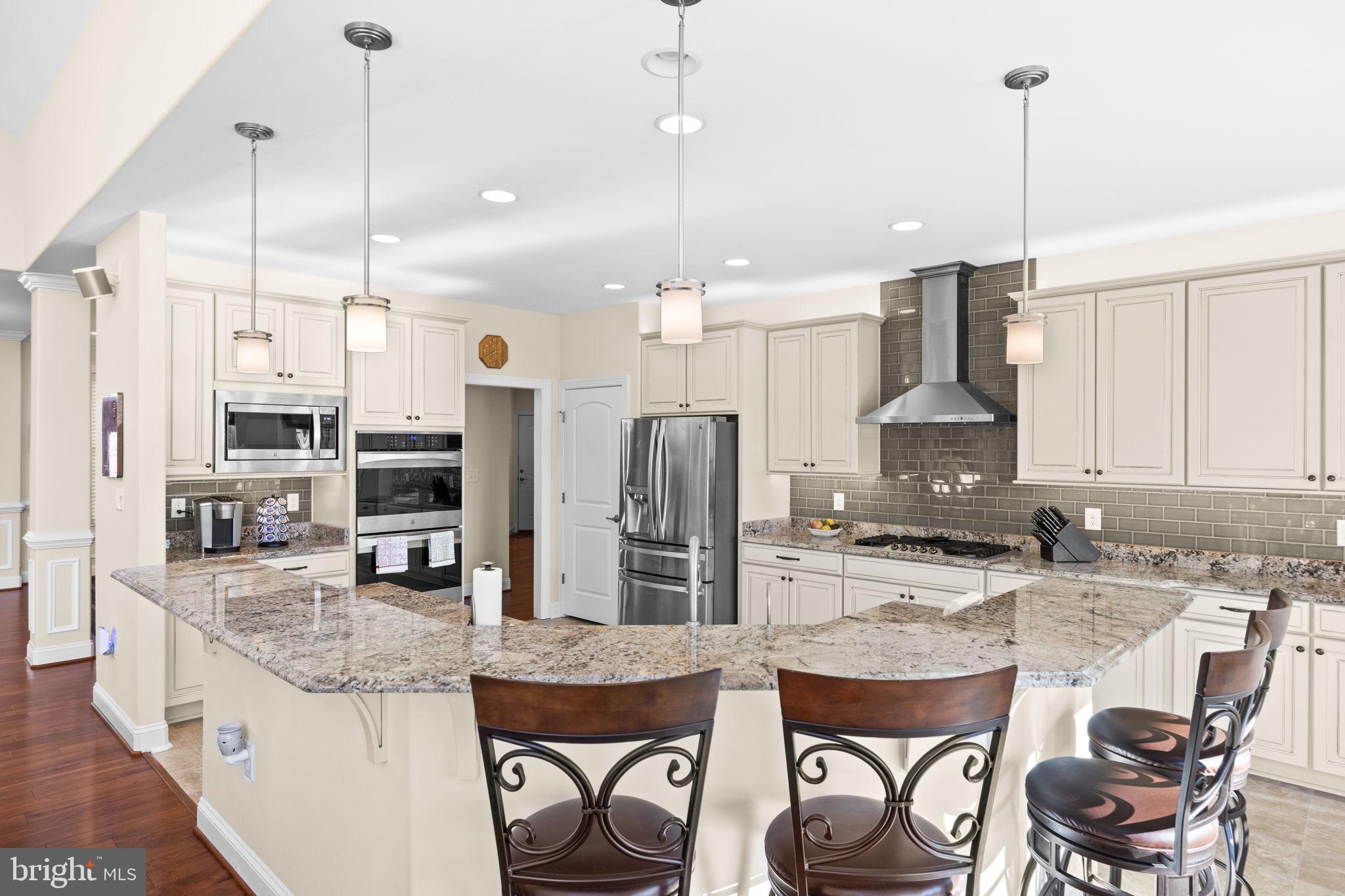 NOAH'S LANDING - Residential