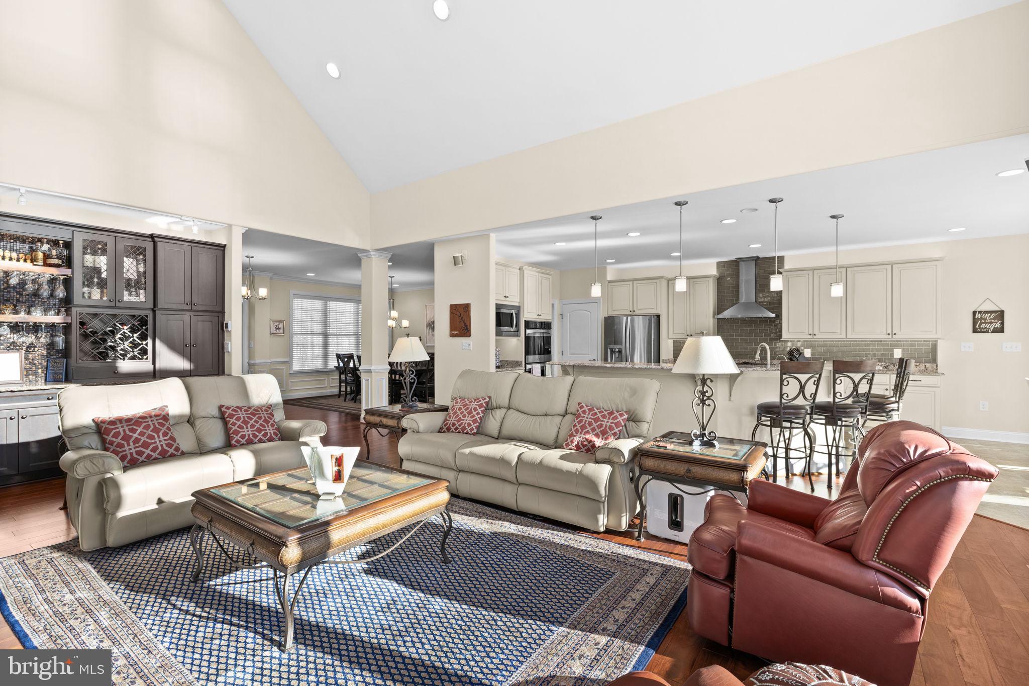 NOAH'S LANDING - Residential