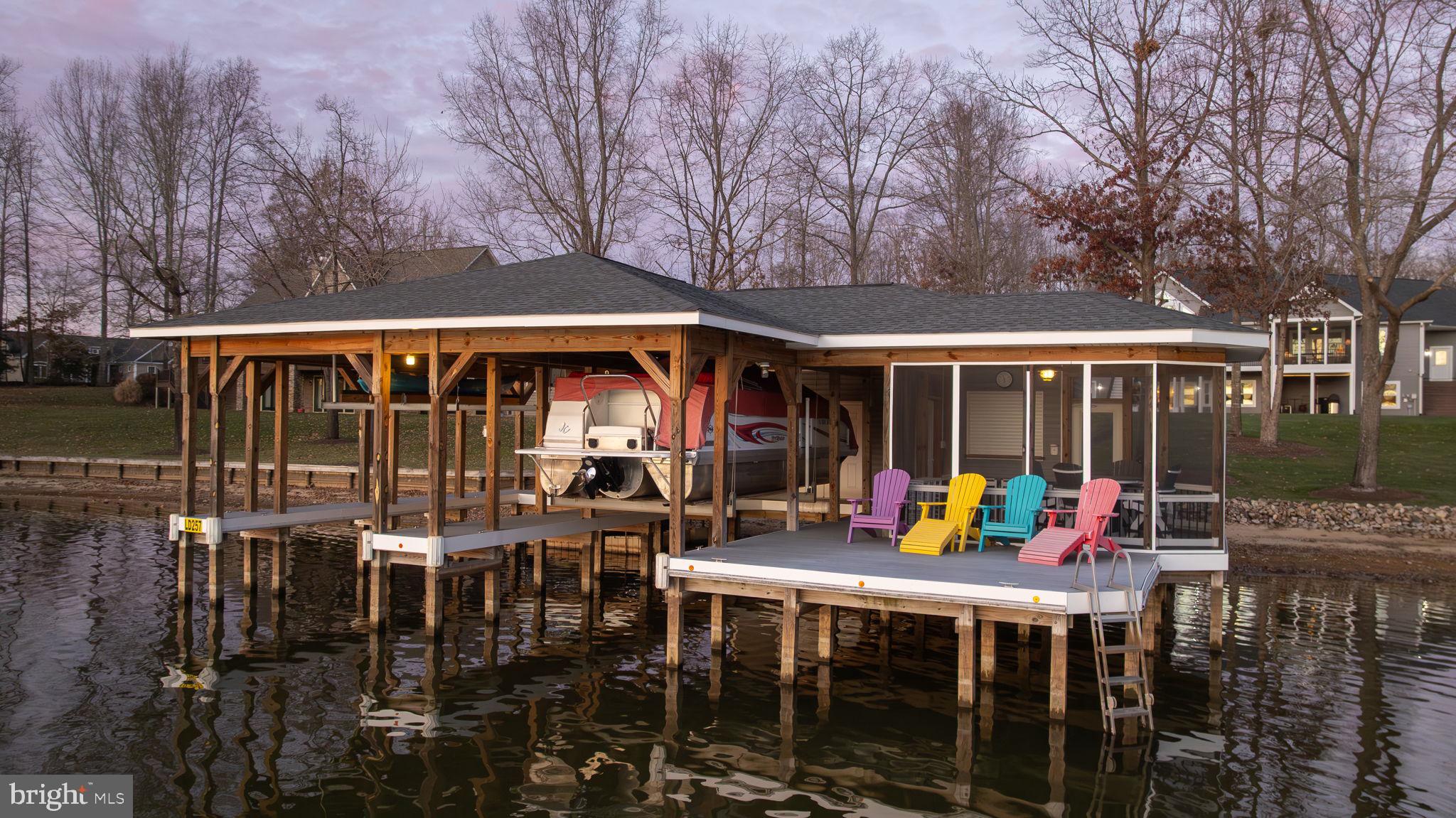 NOAH'S LANDING - Residential