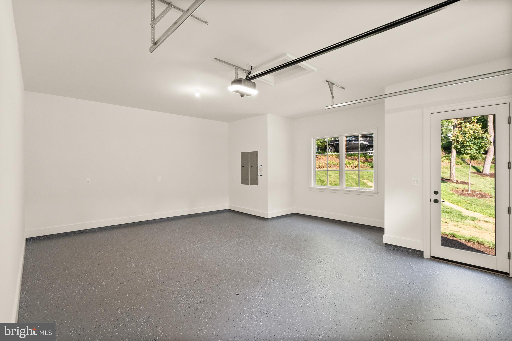 CHESTERBROOK WOODS - Residential