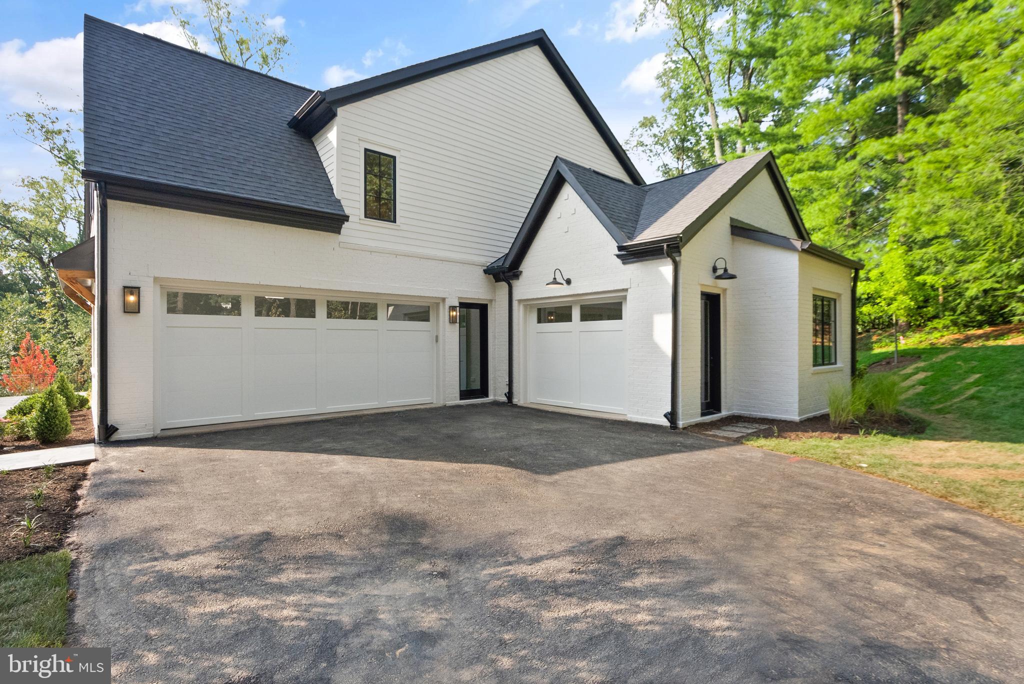 CHESTERBROOK WOODS - Residential