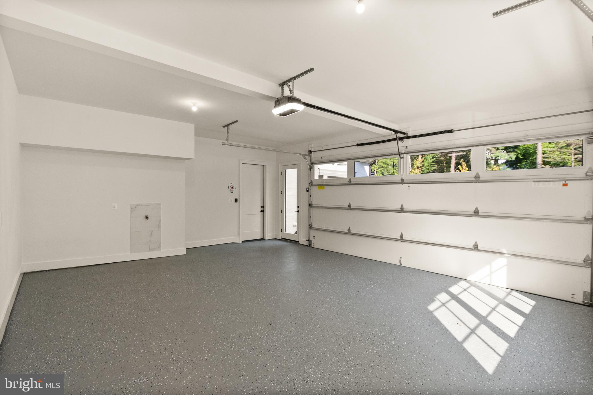 CHESTERBROOK WOODS - Residential