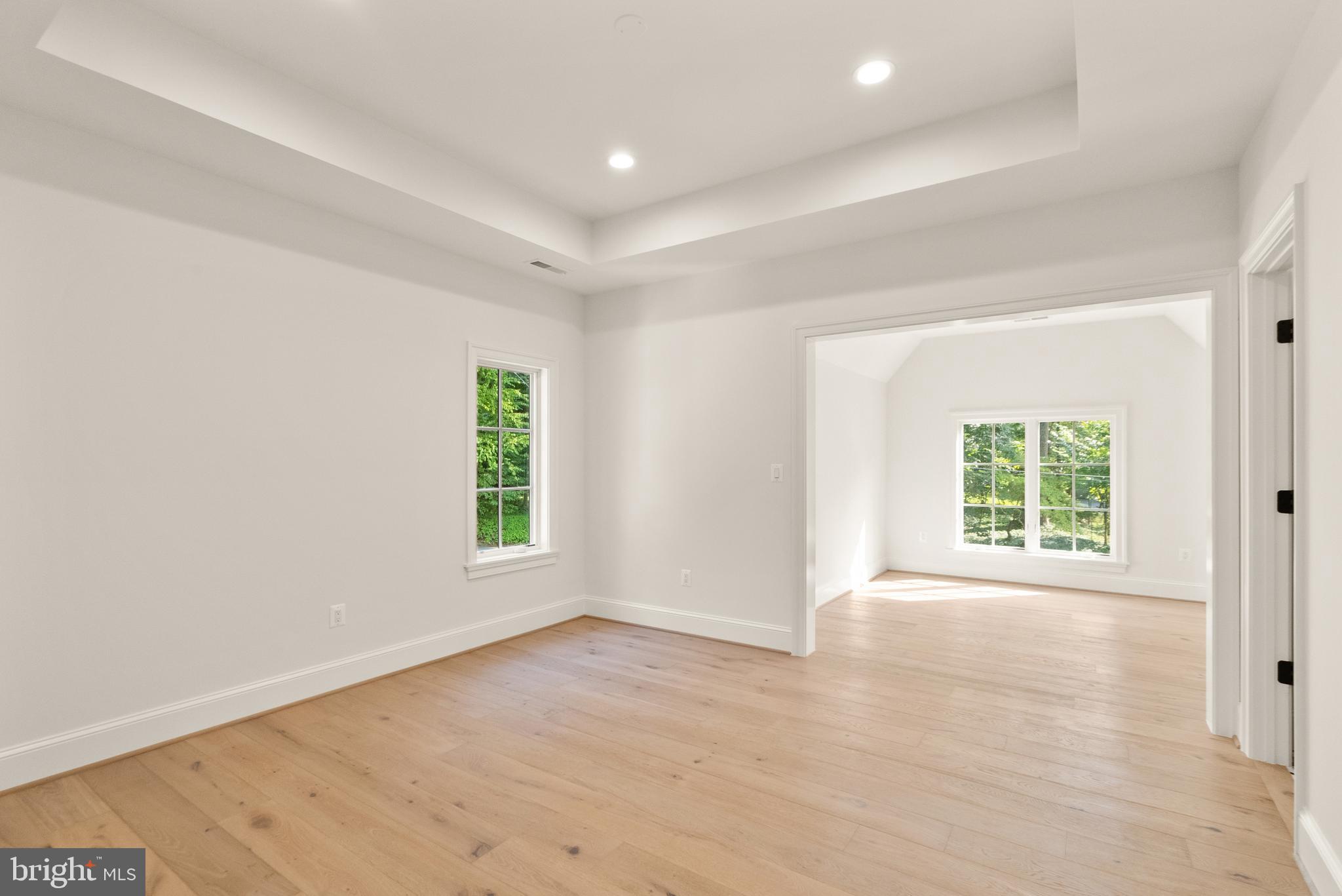 CHESTERBROOK WOODS - Residential