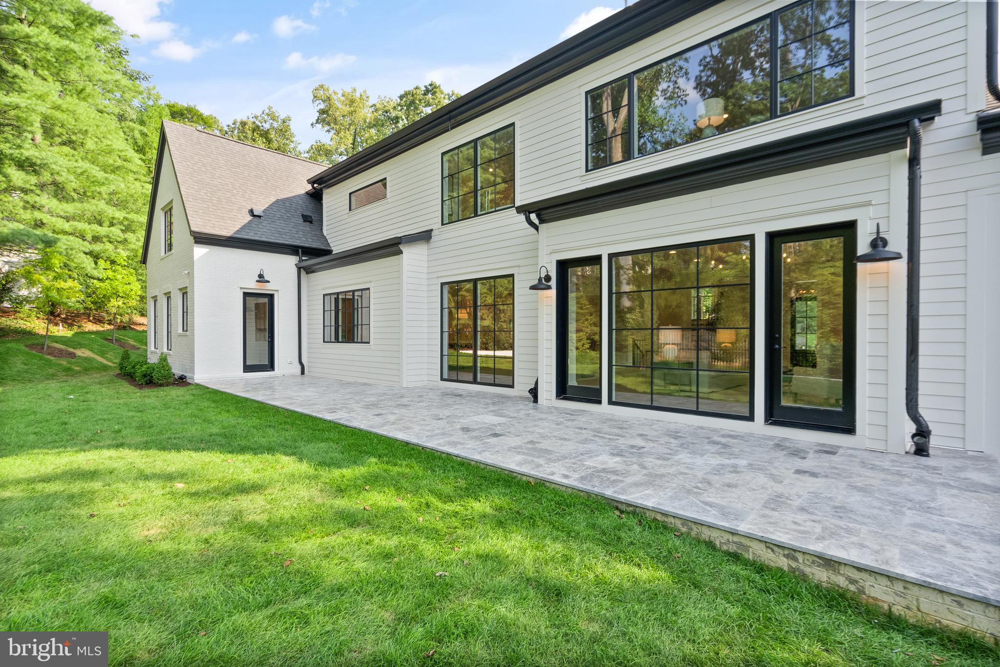 CHESTERBROOK WOODS - Residential