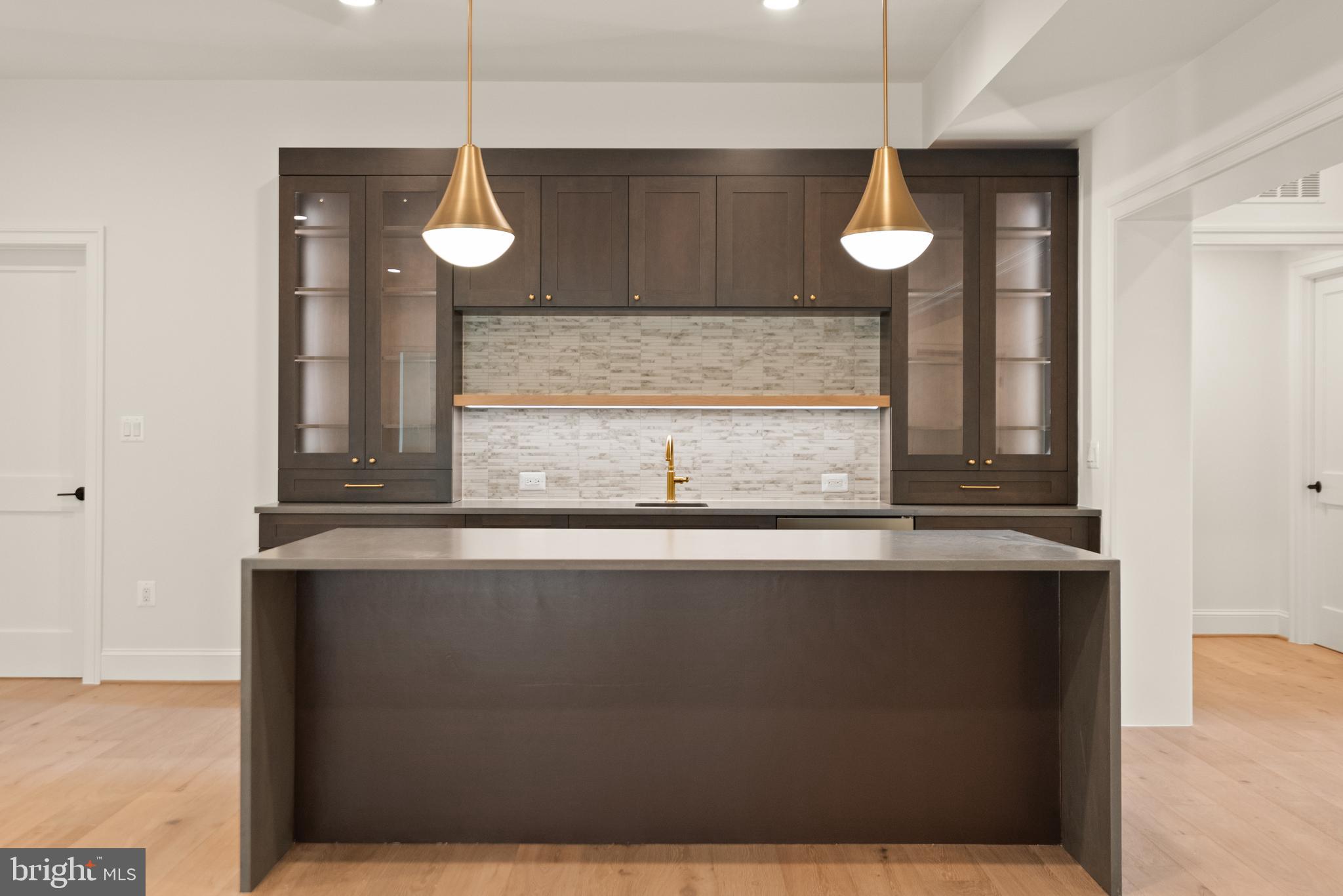 CHESTERBROOK WOODS - Residential