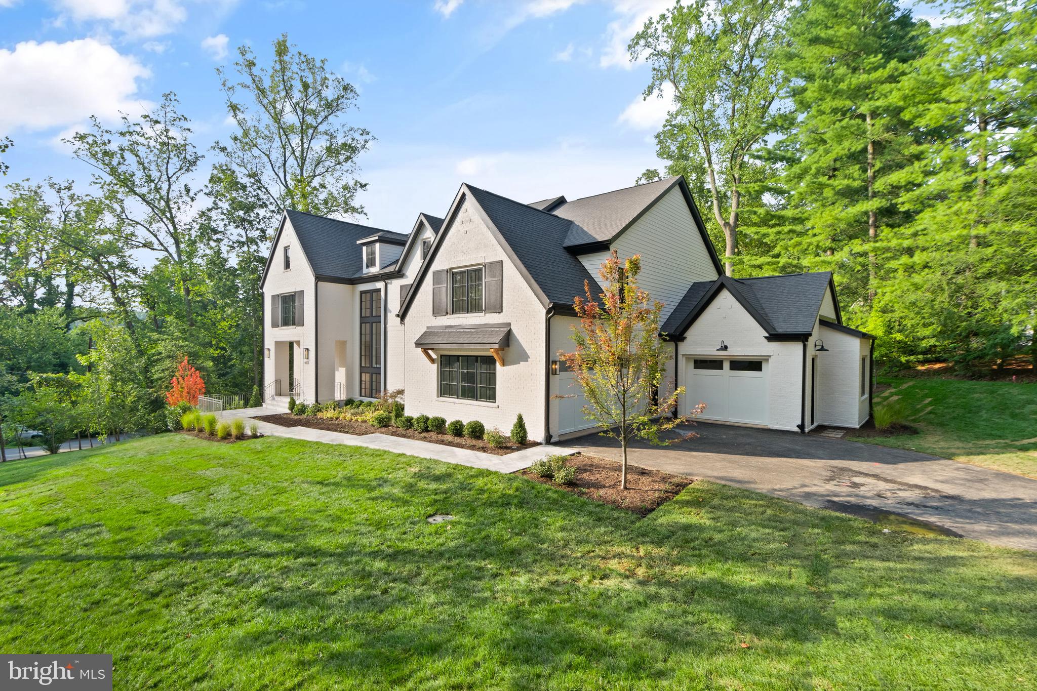 CHESTERBROOK WOODS - Residential