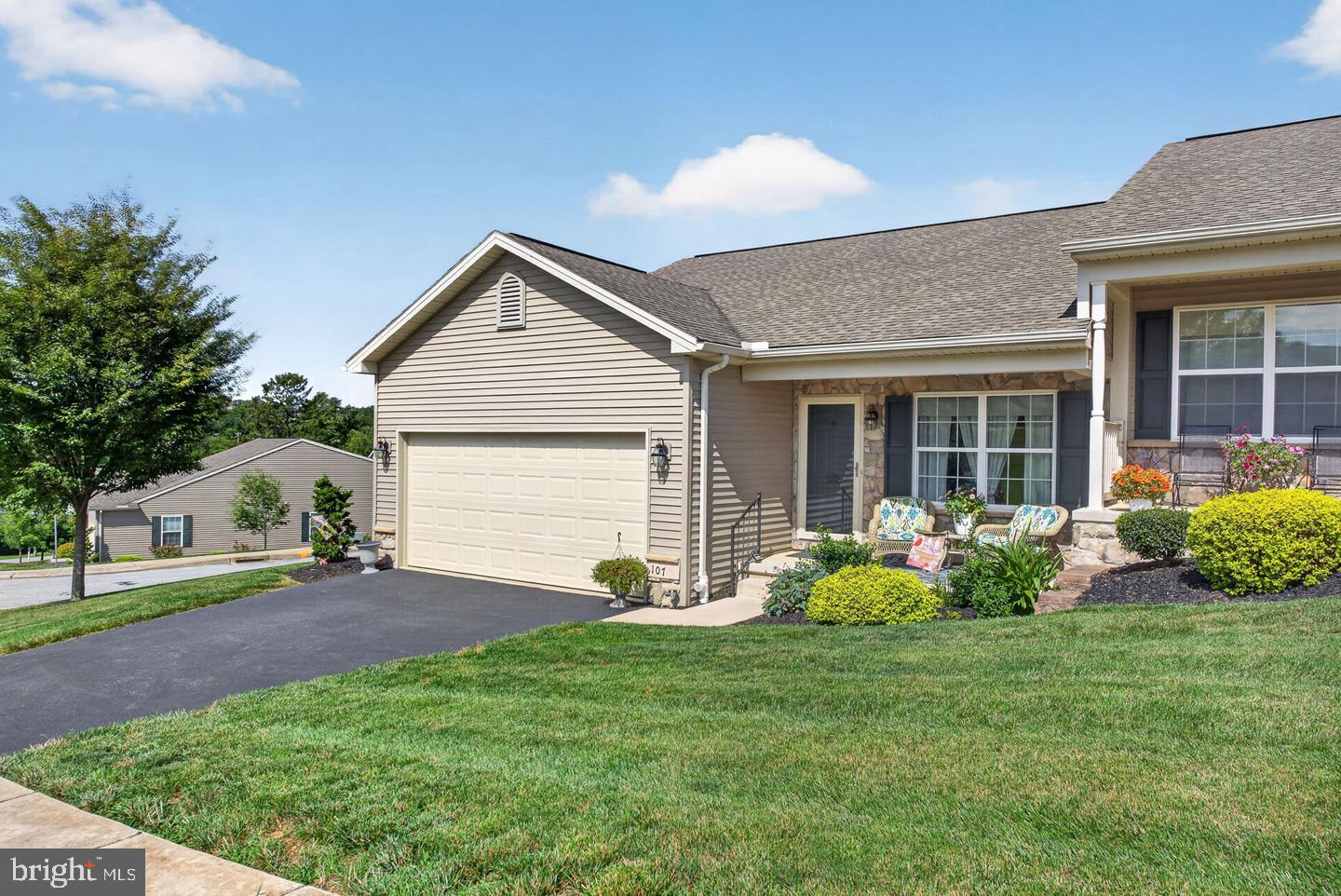 107 SHETLAND DRIVE 106