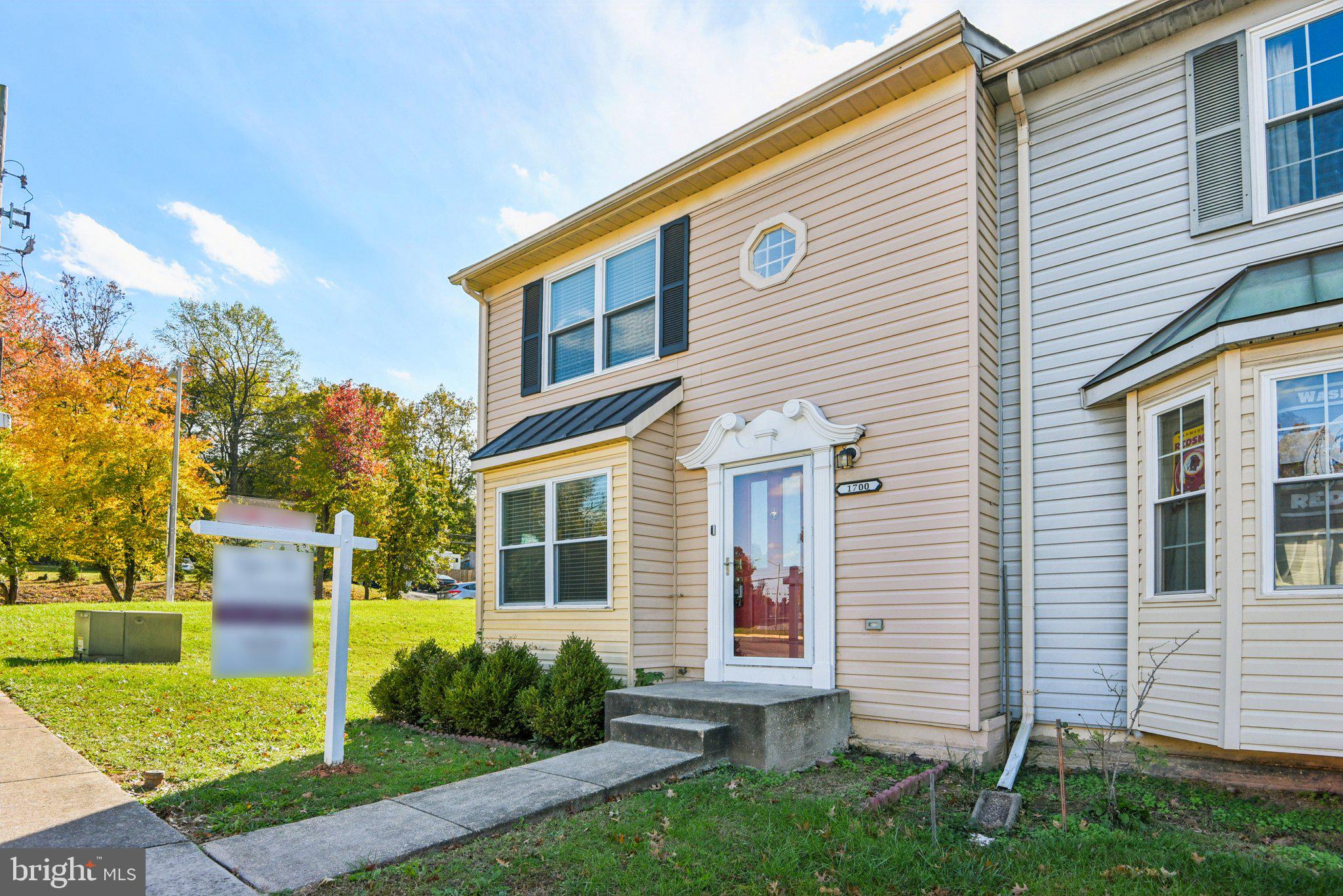 1700 COUNTRYWOOD COURT