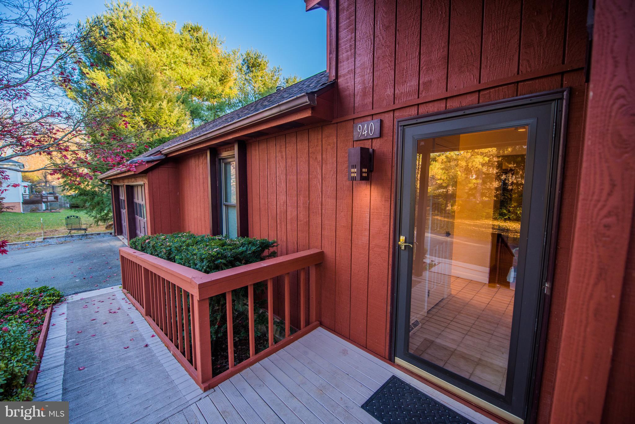 WILLOWDALE - Residential