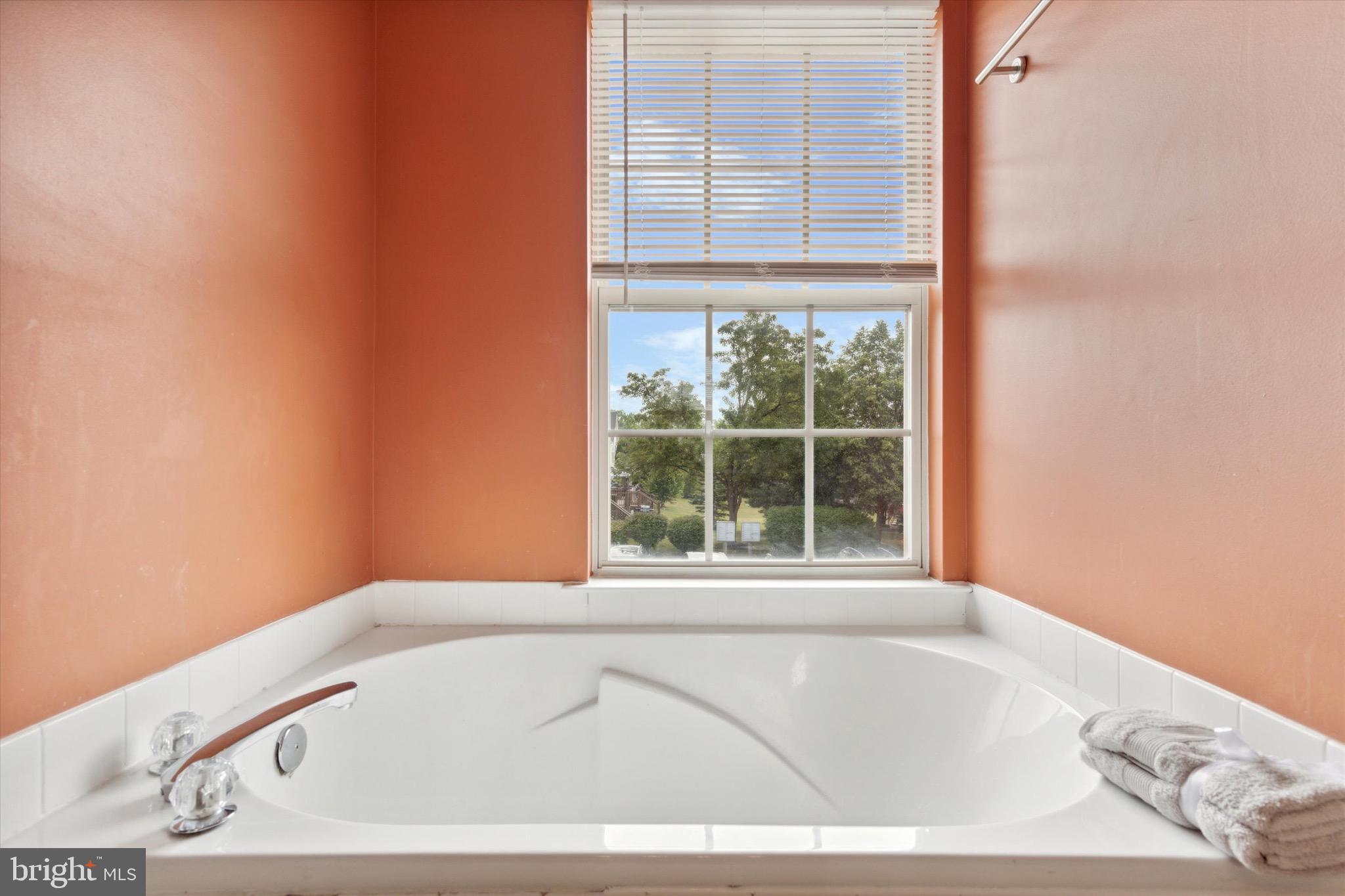 WATERFORD GREENE - Residential