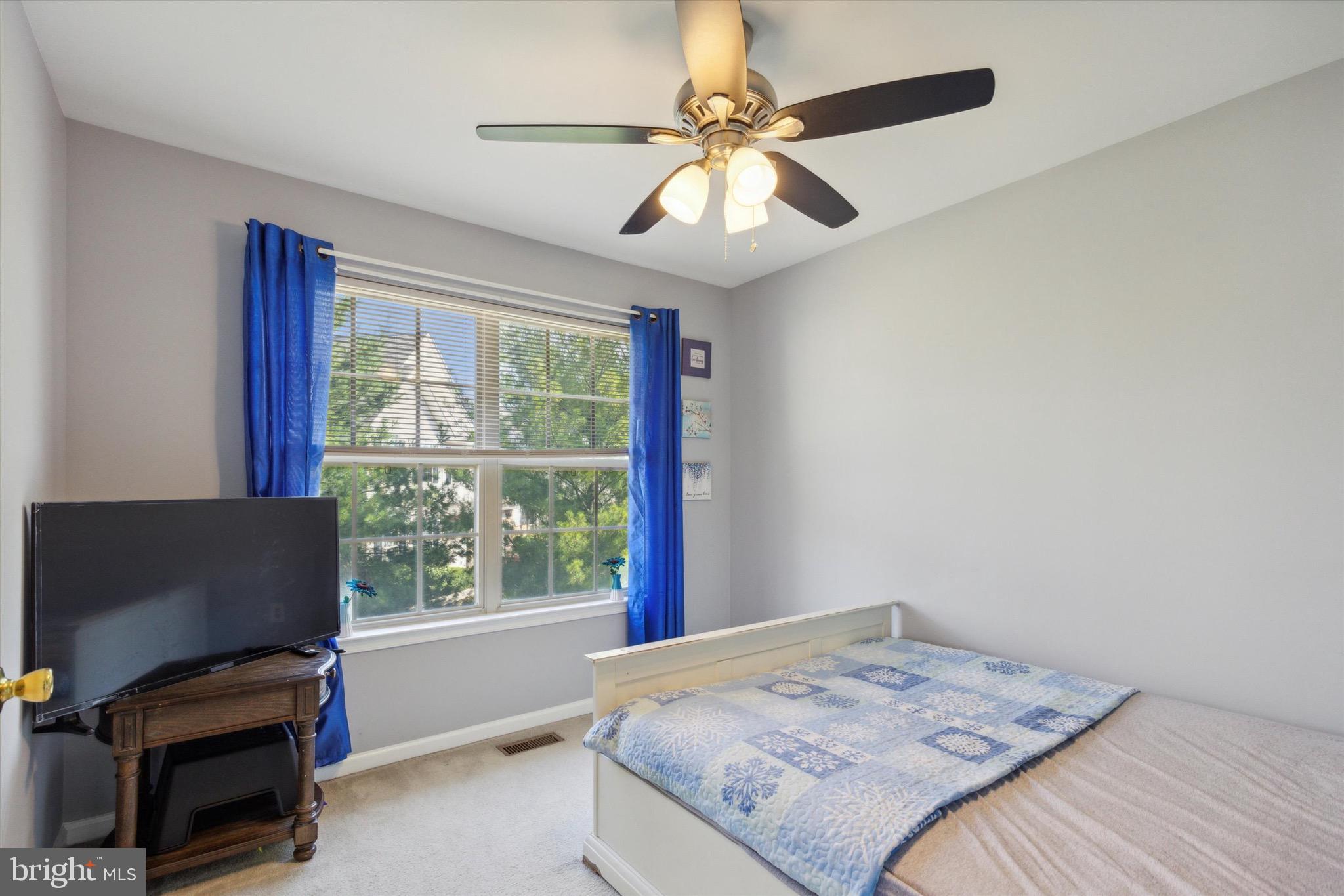 WATERFORD GREENE - Residential