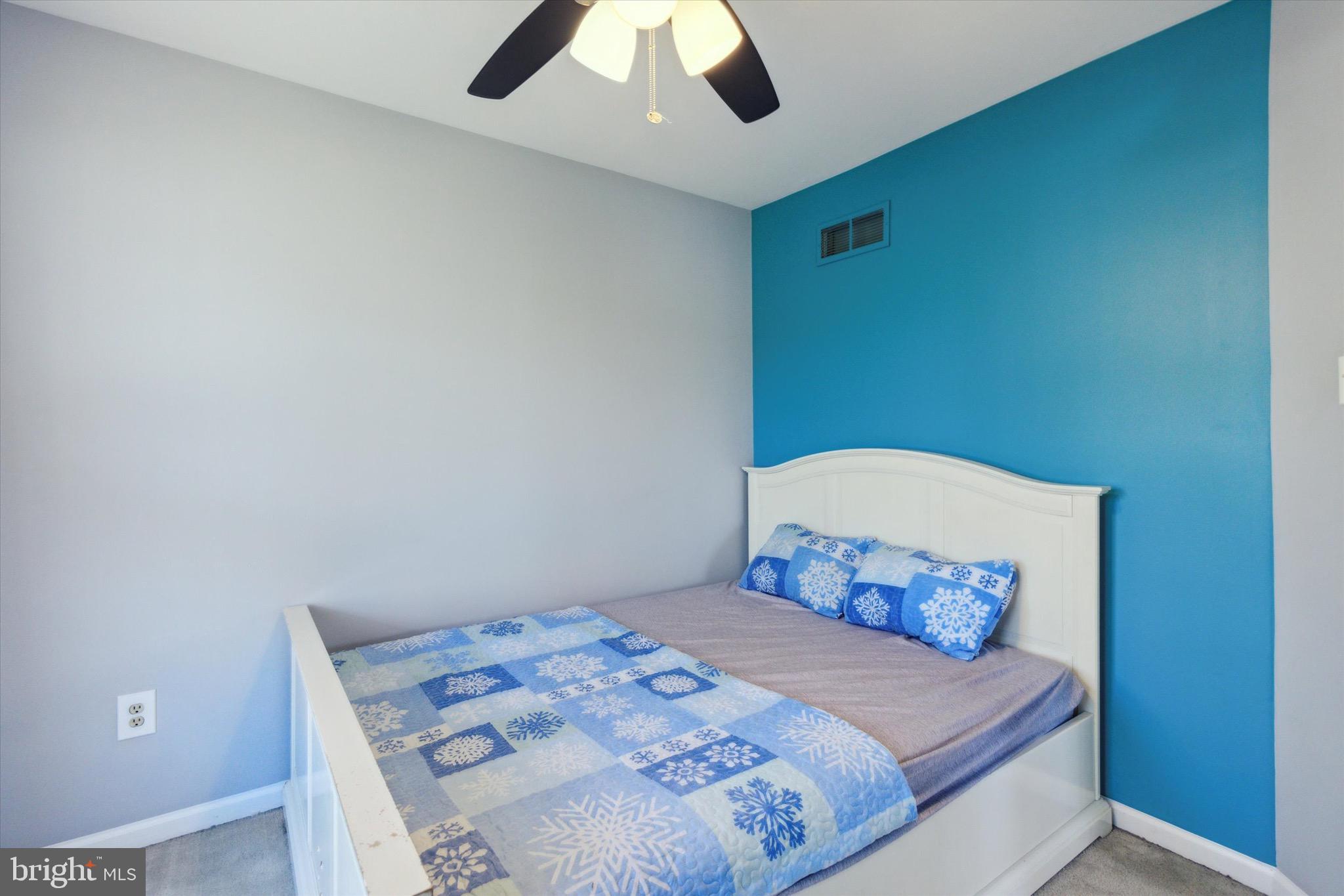 WATERFORD GREENE - Residential