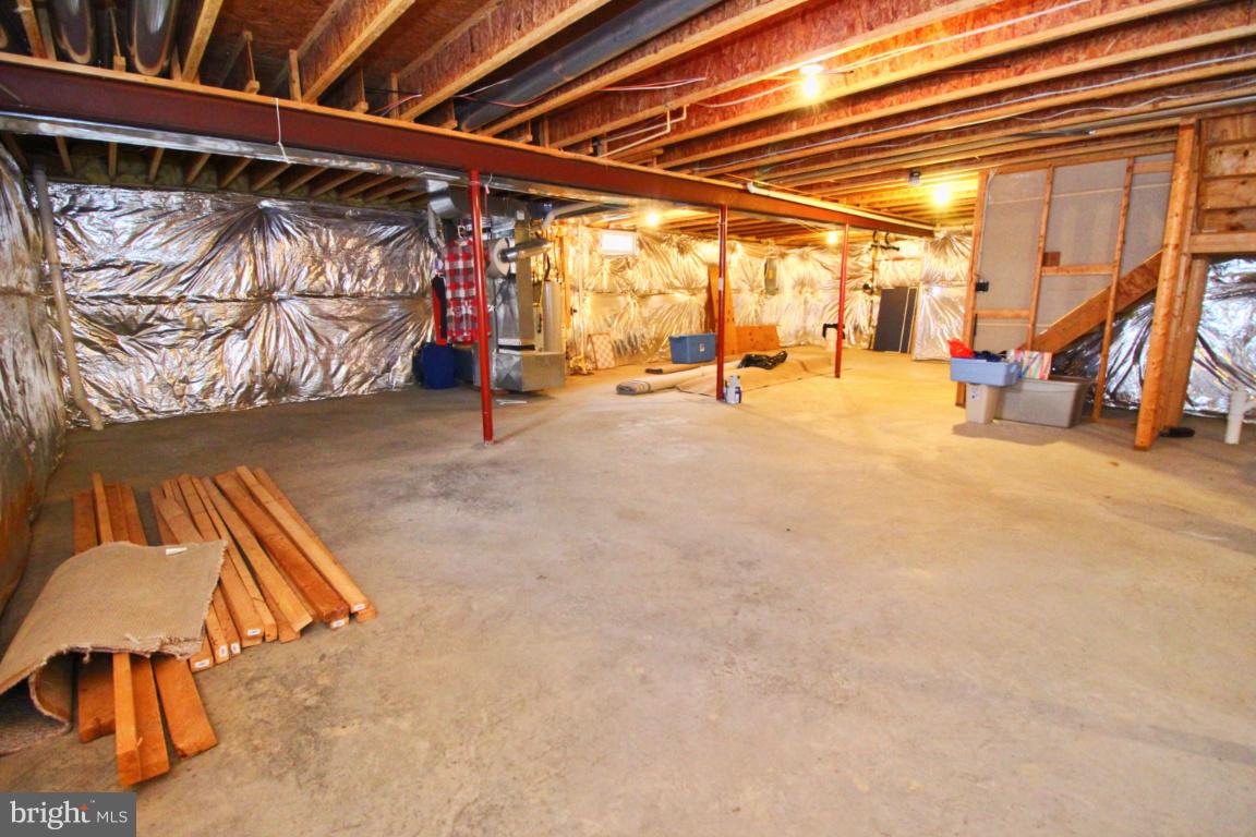 ECKER'S HOLLOW - Residential