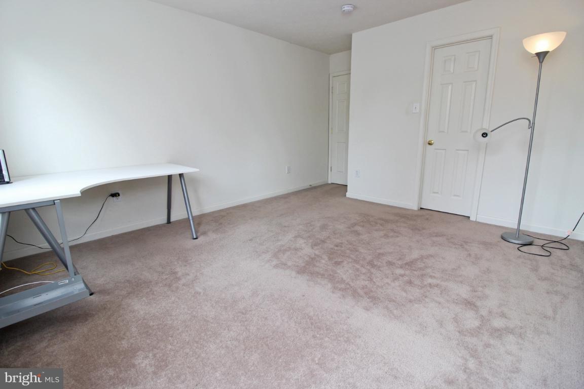 ECKER'S HOLLOW - Residential