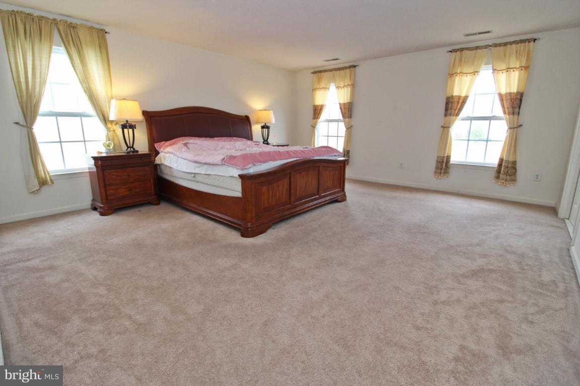 ECKER'S HOLLOW - Residential