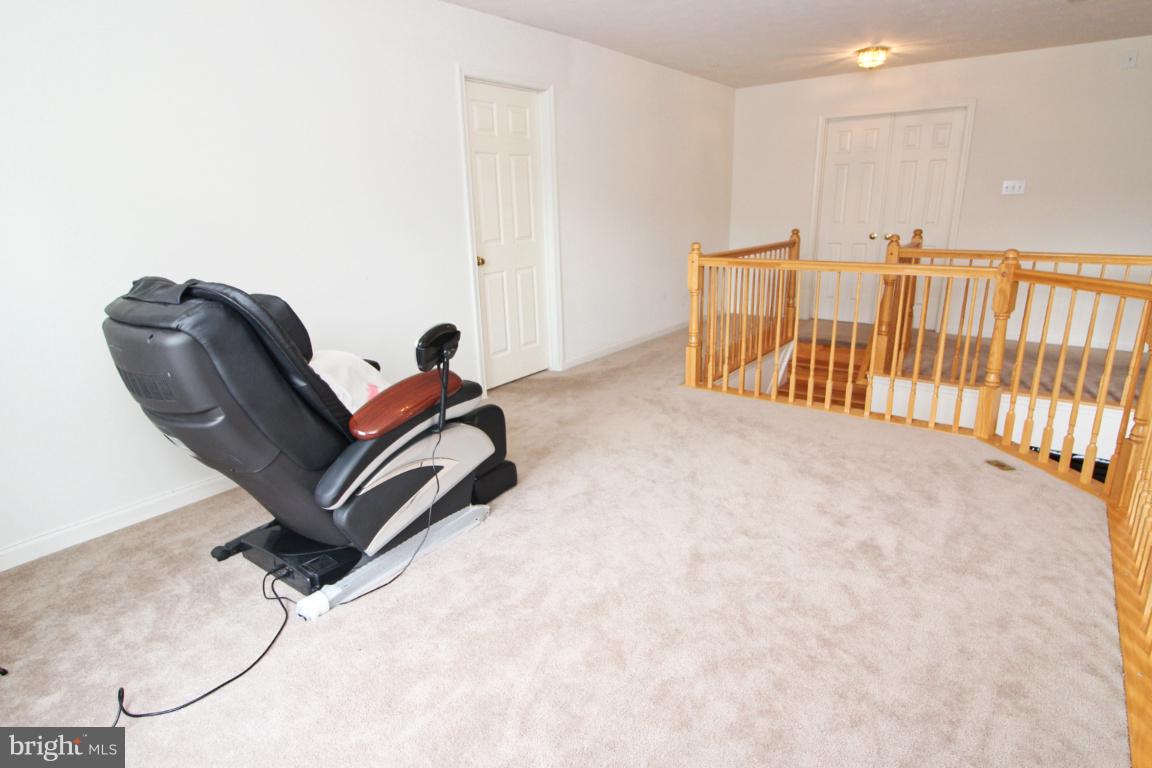 ECKER'S HOLLOW - Residential