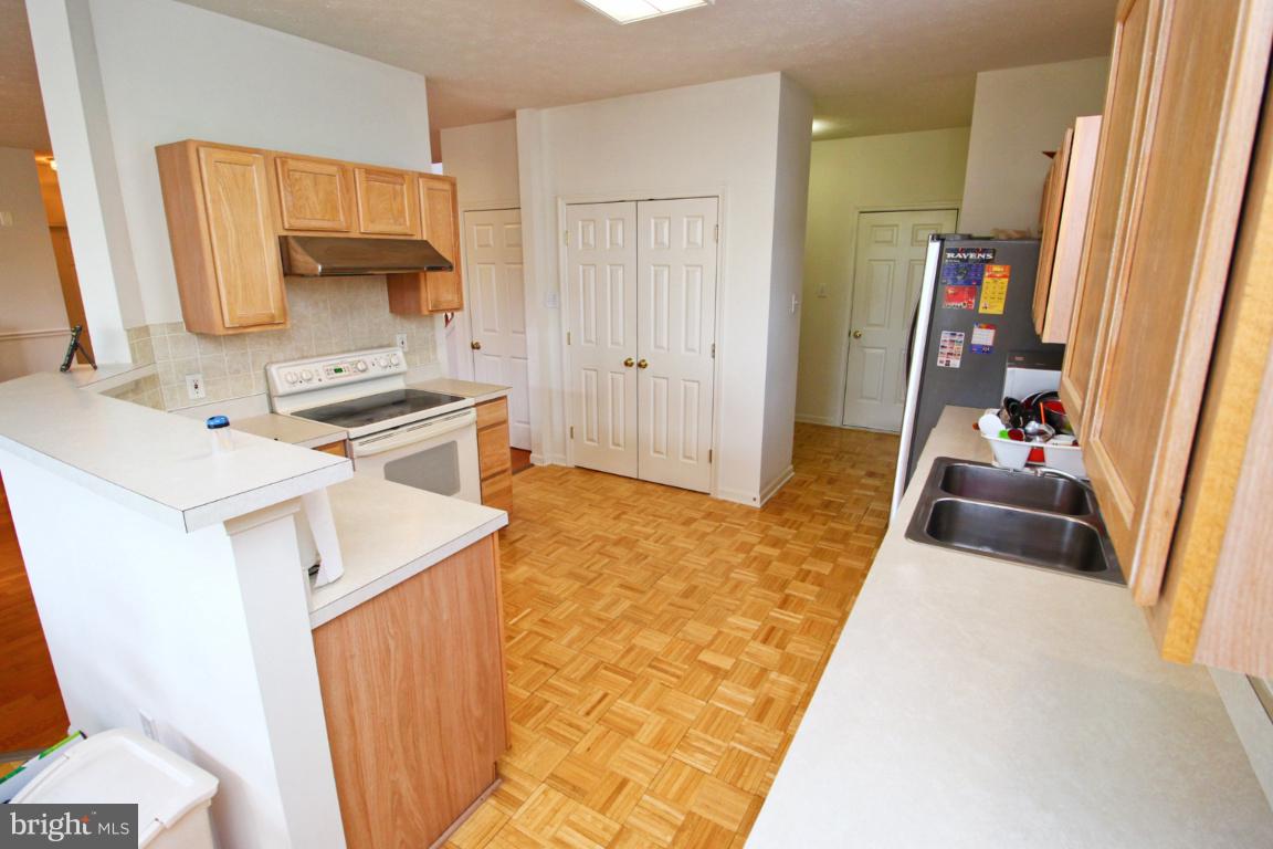 ECKER'S HOLLOW - Residential