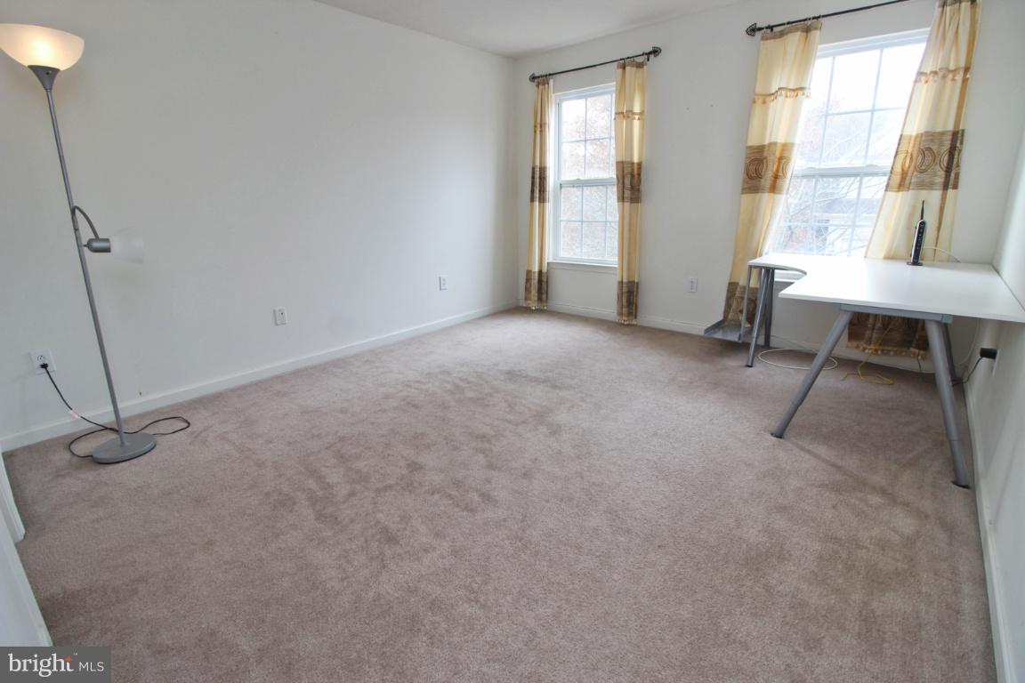 ECKER'S HOLLOW - Residential