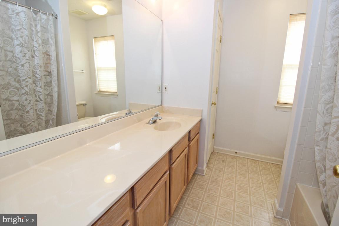 ECKER'S HOLLOW - Residential