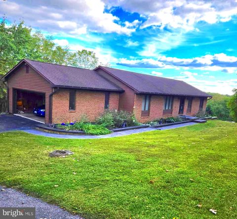 3 TWIG COURT WHITE HALL MD 21161