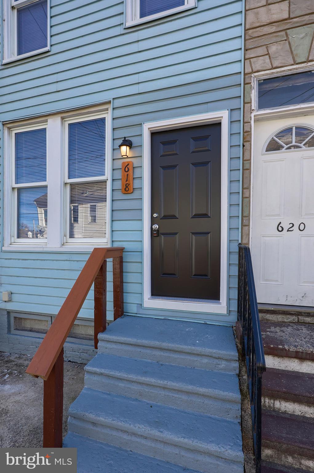 WEST END - Residential