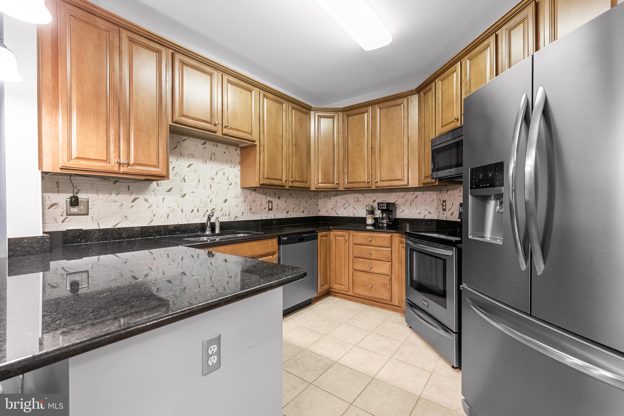 MERCER PARK CONDOMINIUM - Residential