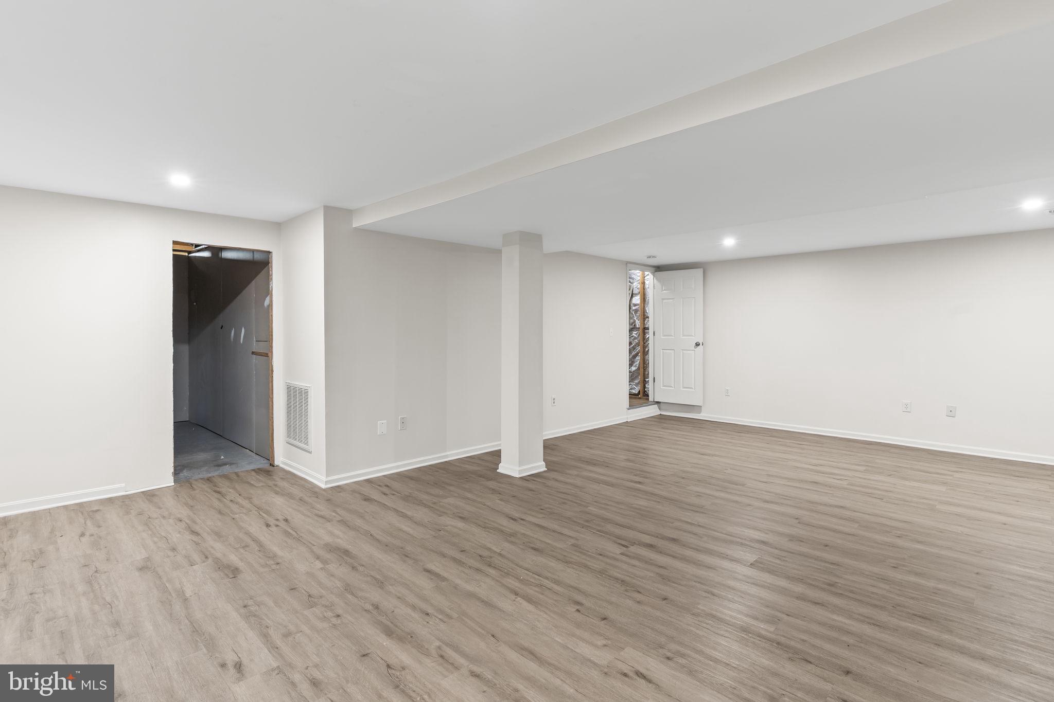 CHESAPEAKE RANCH ESTATES - Residential Lease