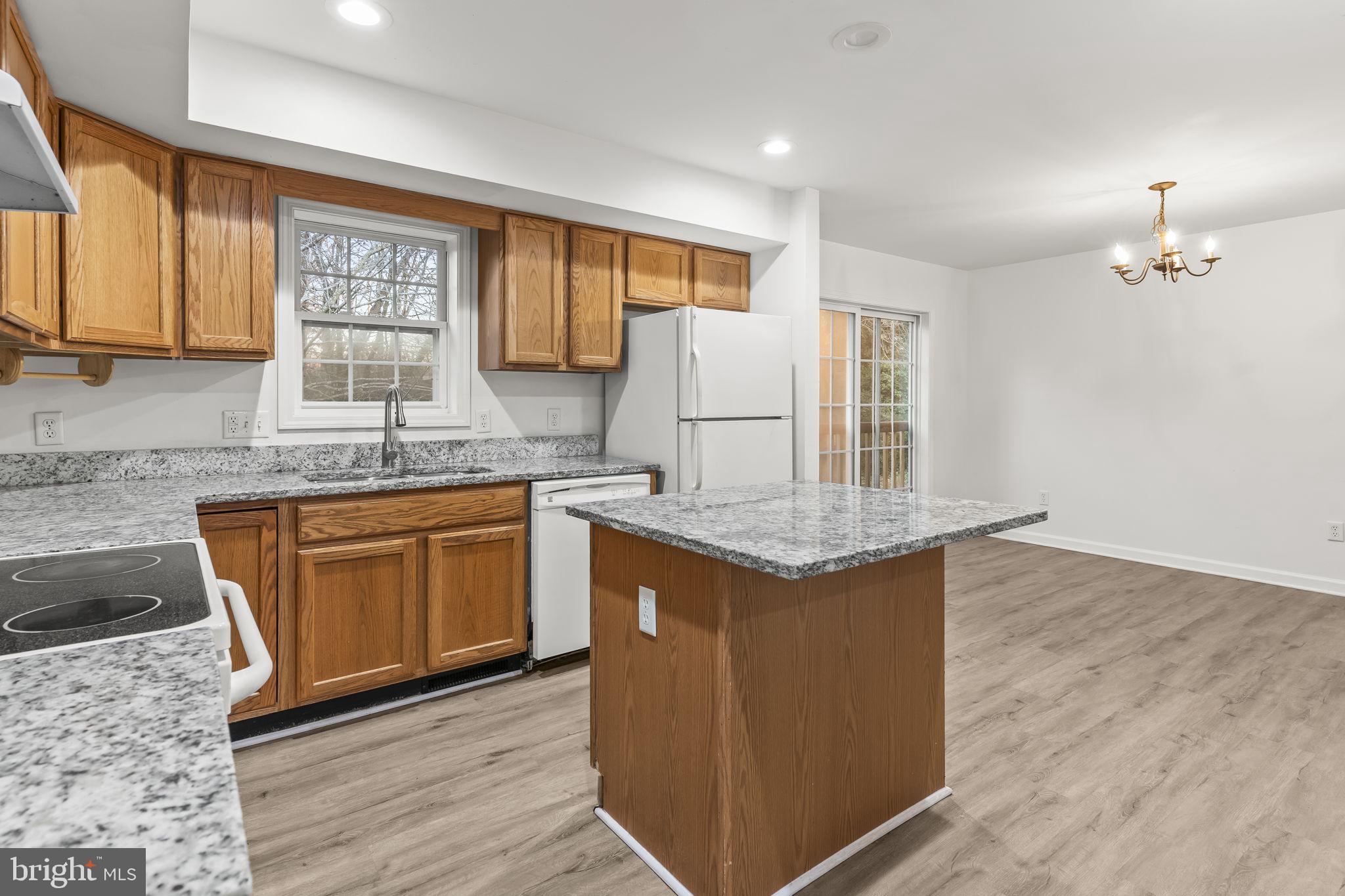 CHESAPEAKE RANCH ESTATES - Residential Lease