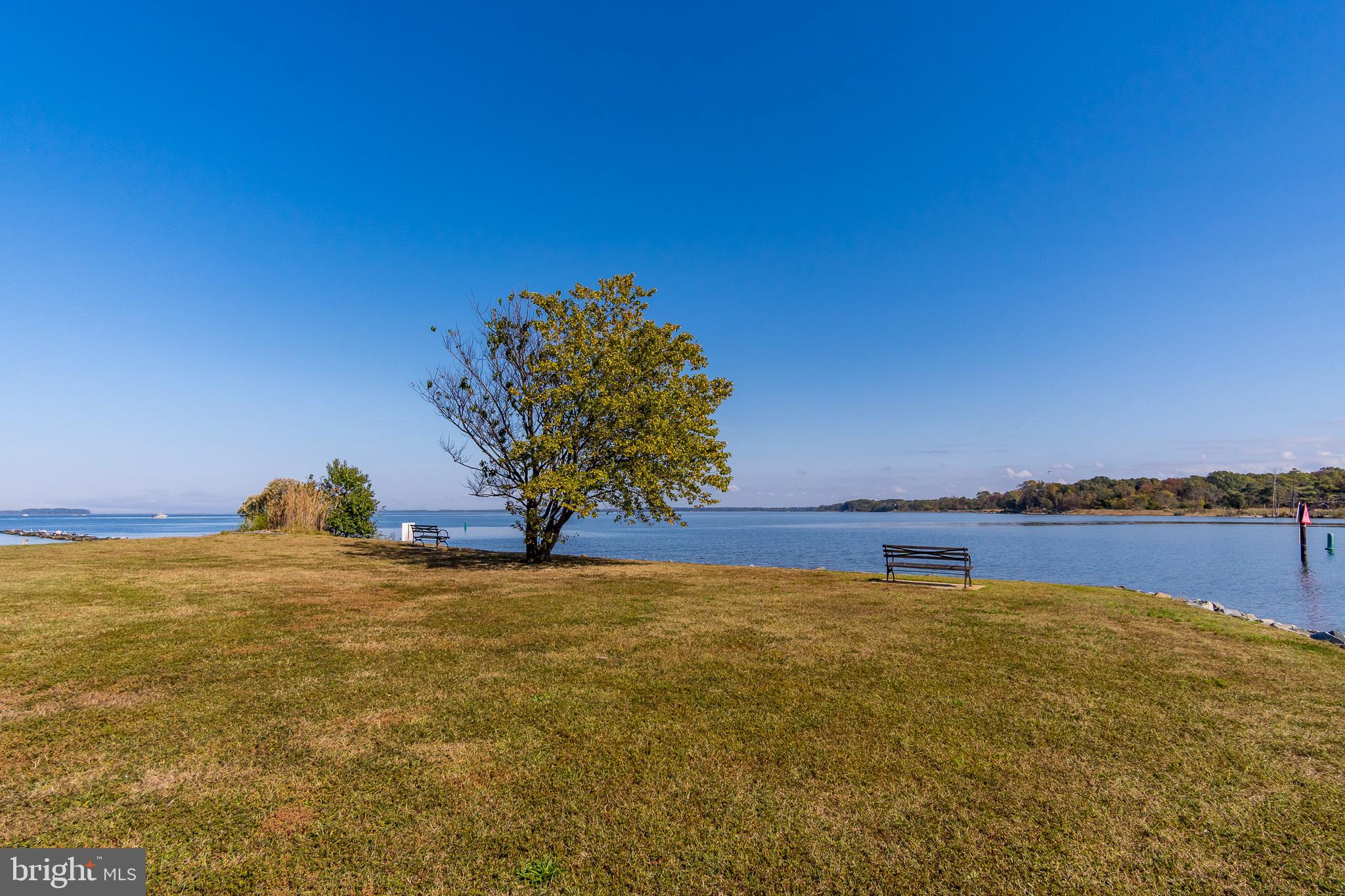 CHESTER RIVER BEACH - Residential