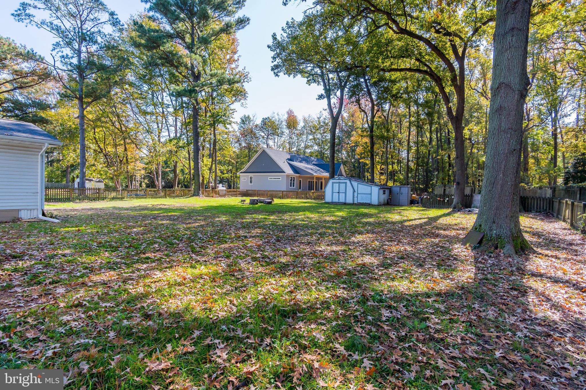 CHESTER RIVER BEACH - Residential