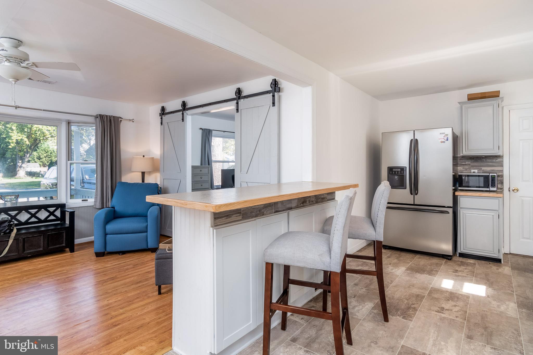 CHESTER RIVER BEACH - Residential