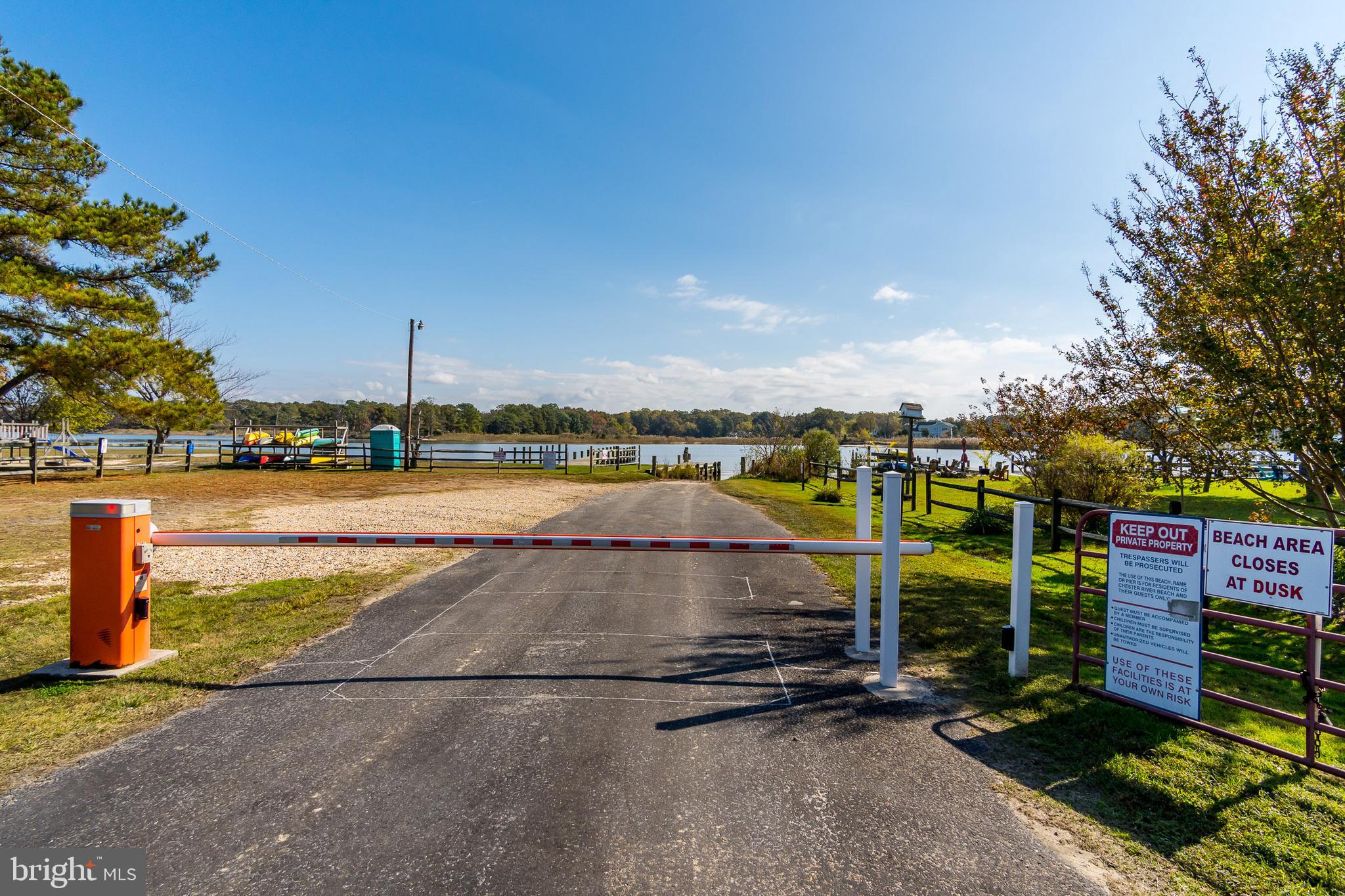 CHESTER RIVER BEACH - Residential