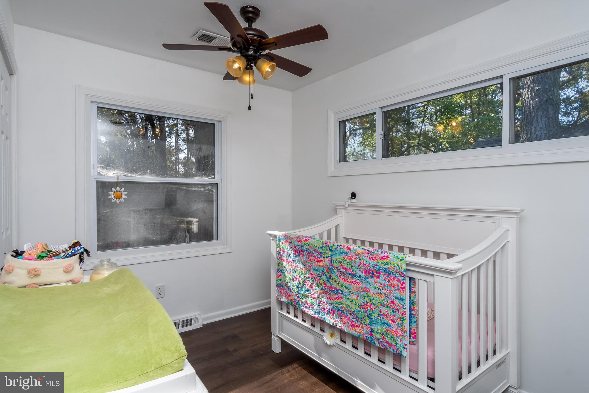 CHESTER RIVER BEACH - Residential