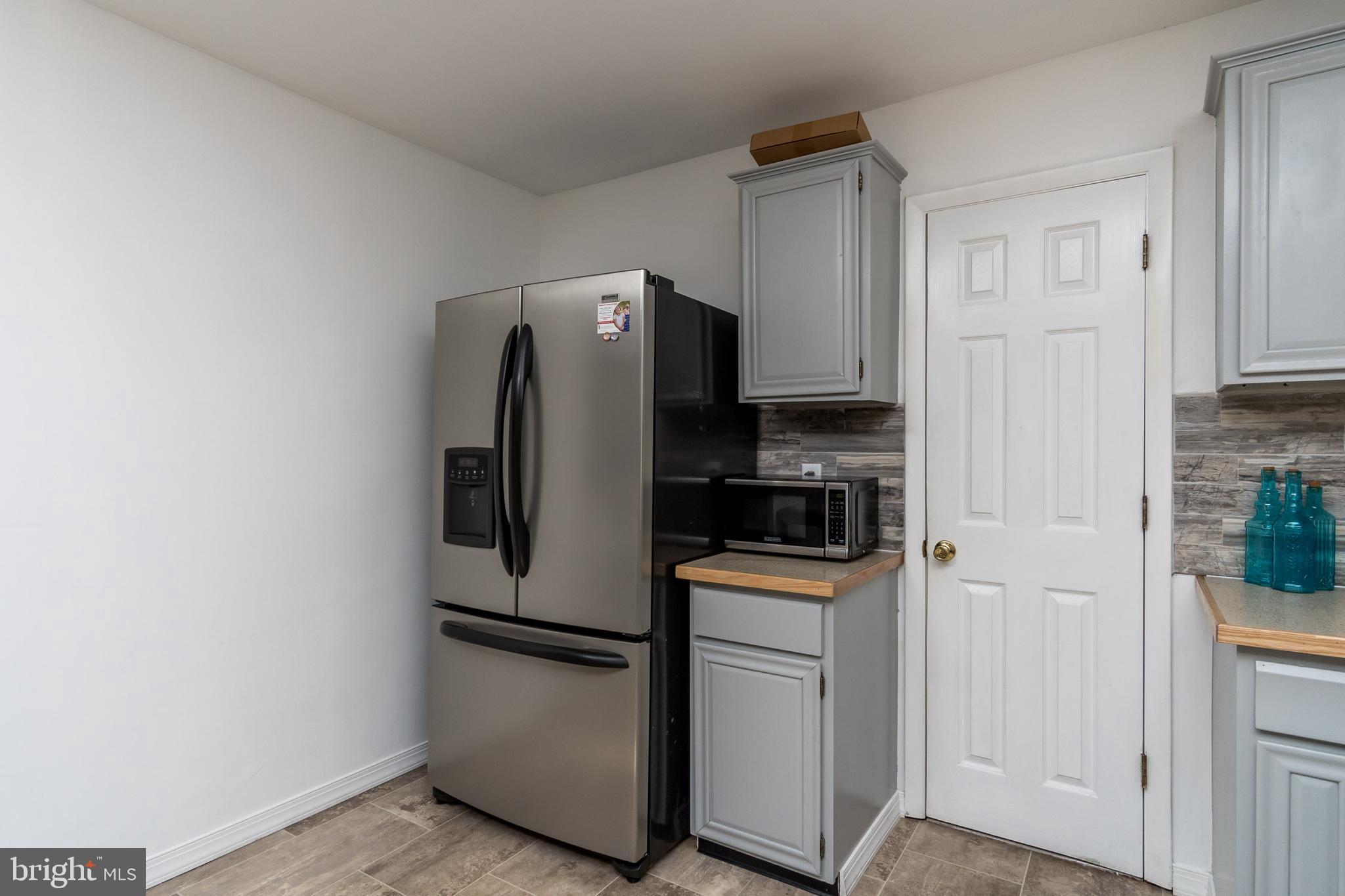 CHESTER RIVER BEACH - Residential