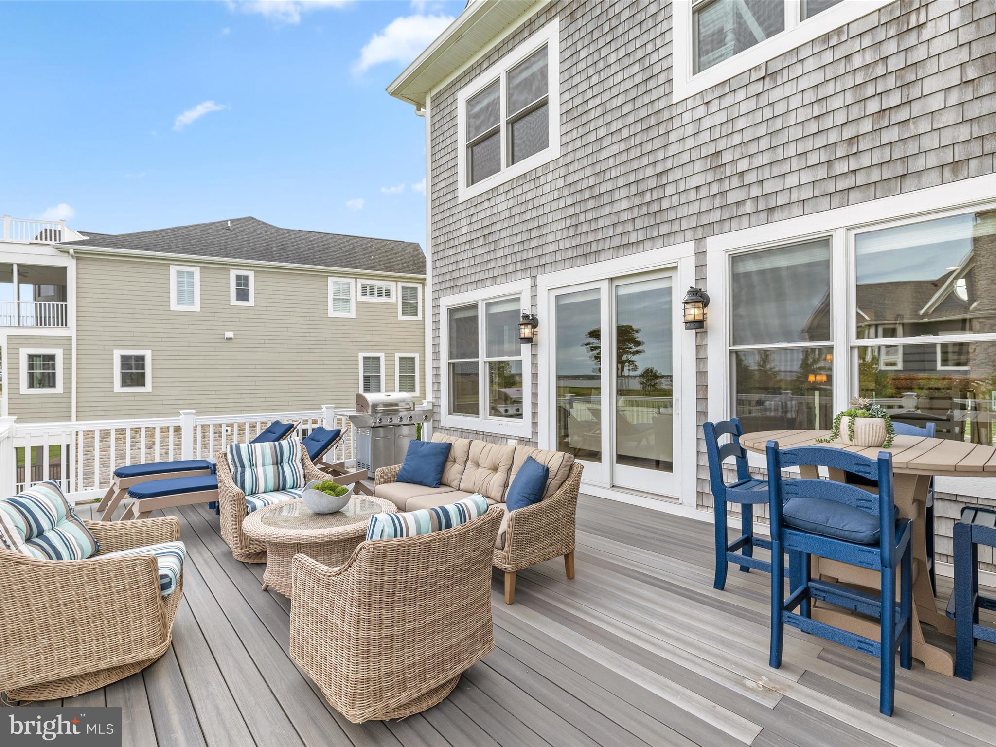 PENINSULA - Residential