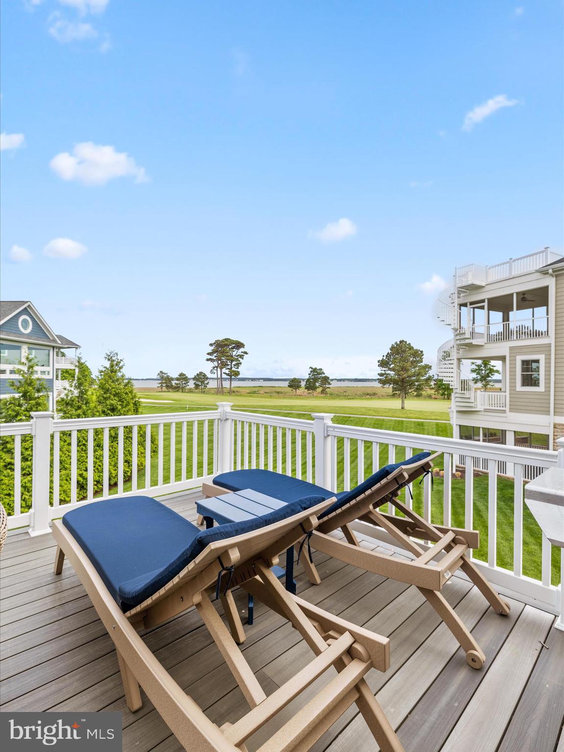 PENINSULA - Residential