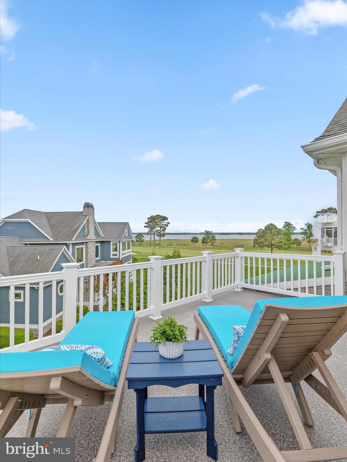 PENINSULA - Residential