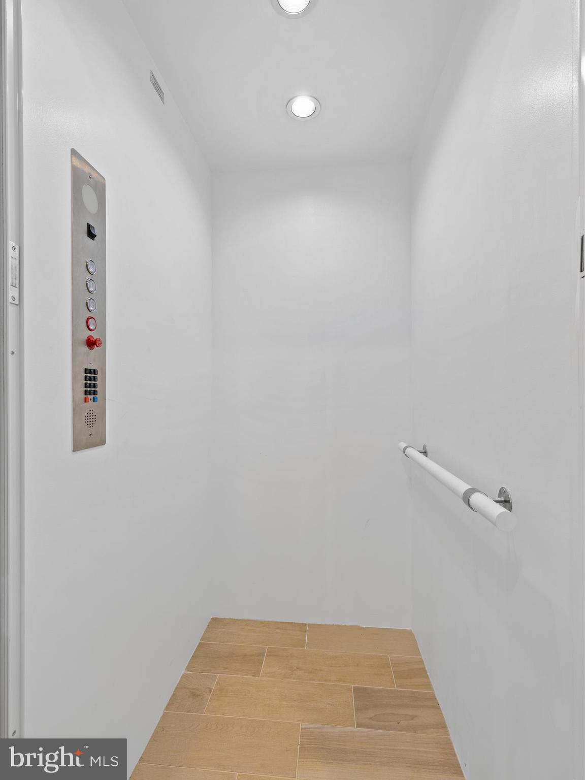 PENINSULA - Residential