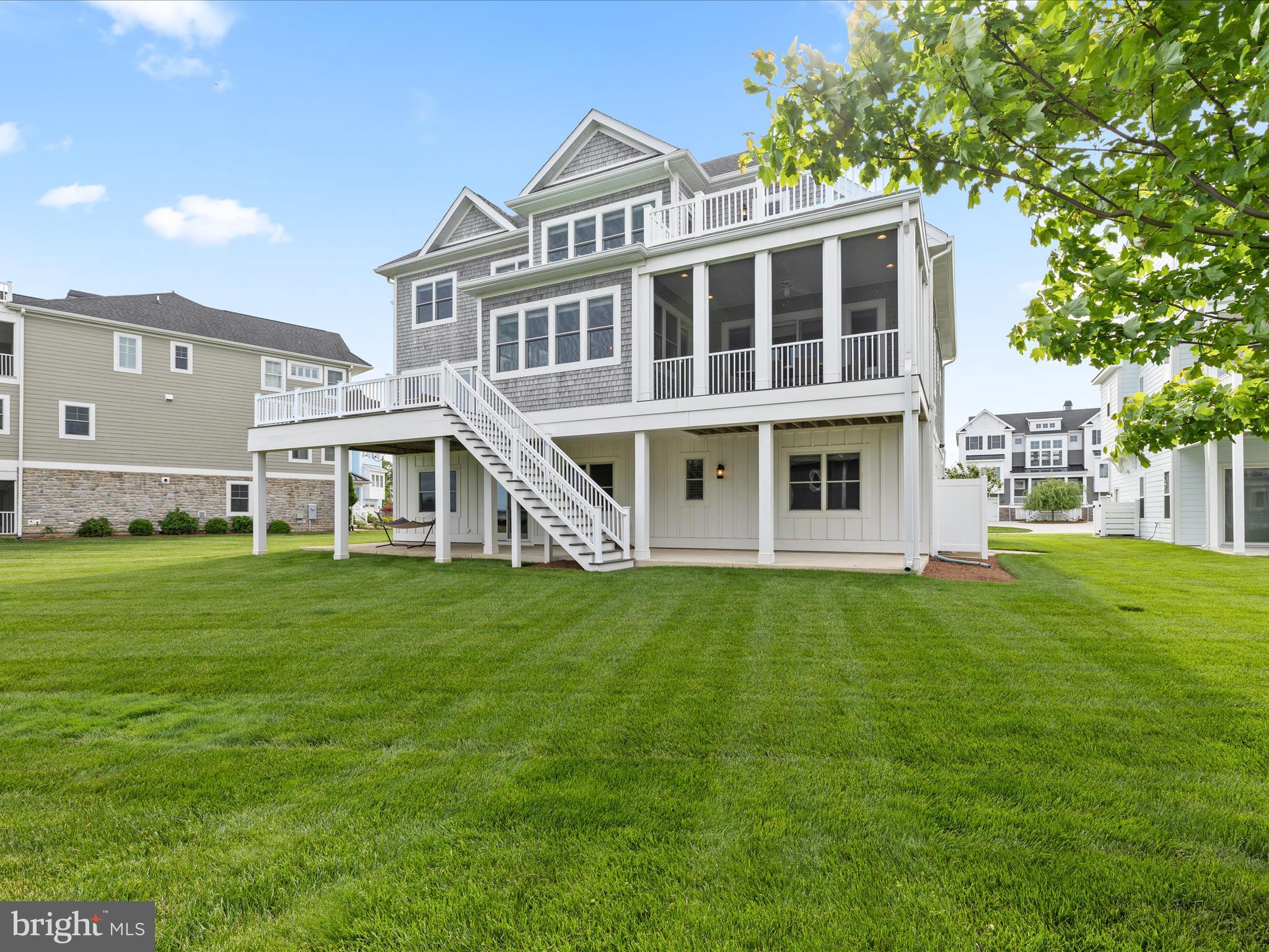 PENINSULA - Residential