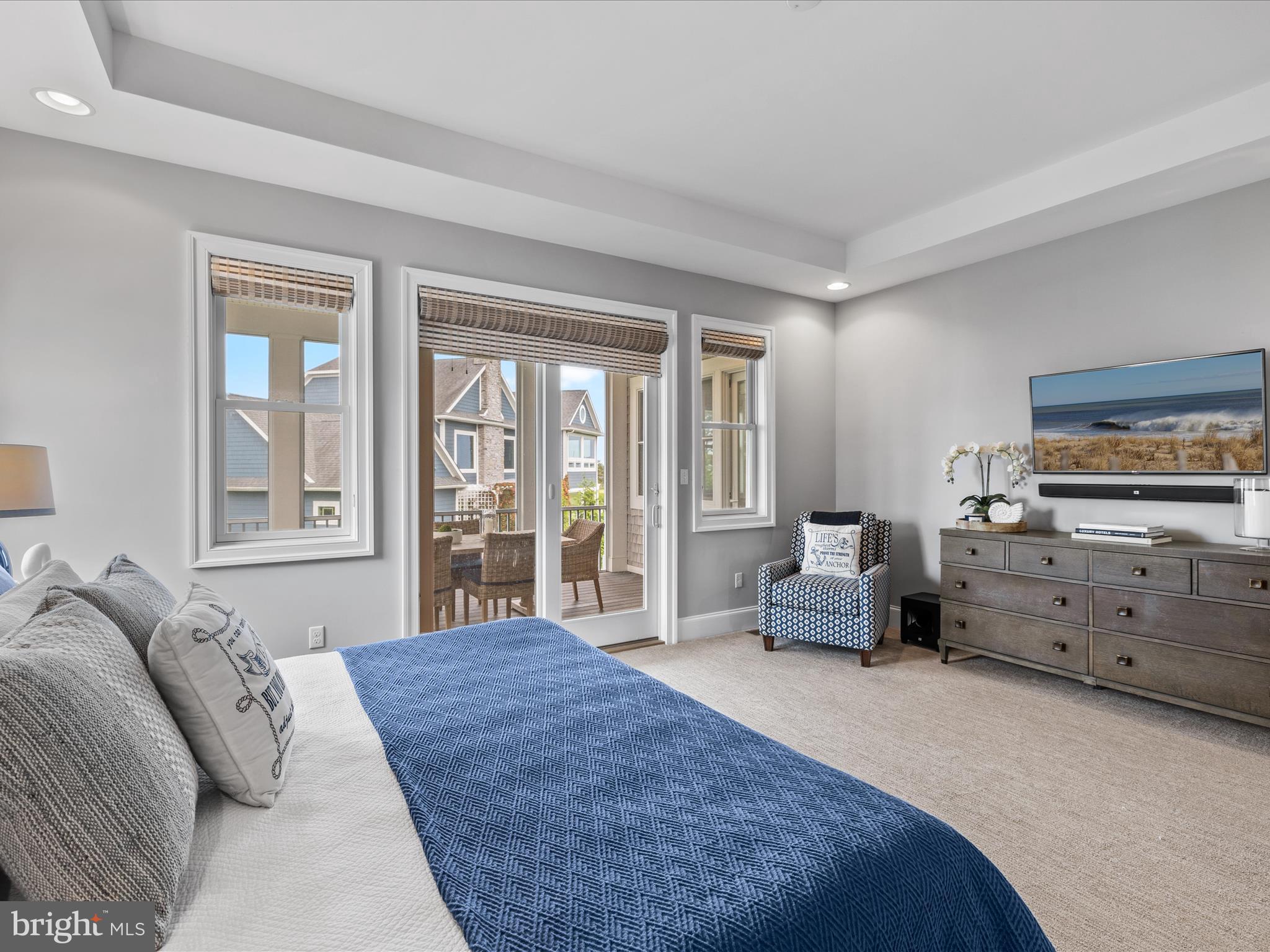 PENINSULA - Residential