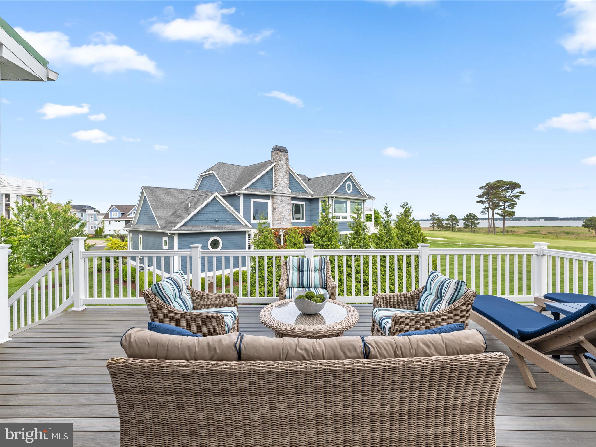 PENINSULA - Residential