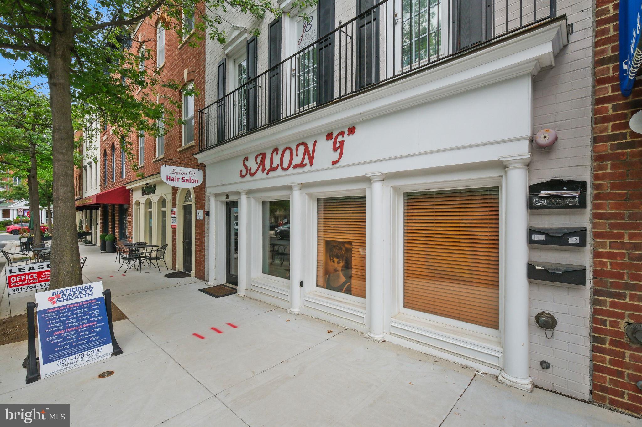 316 MAIN STREET